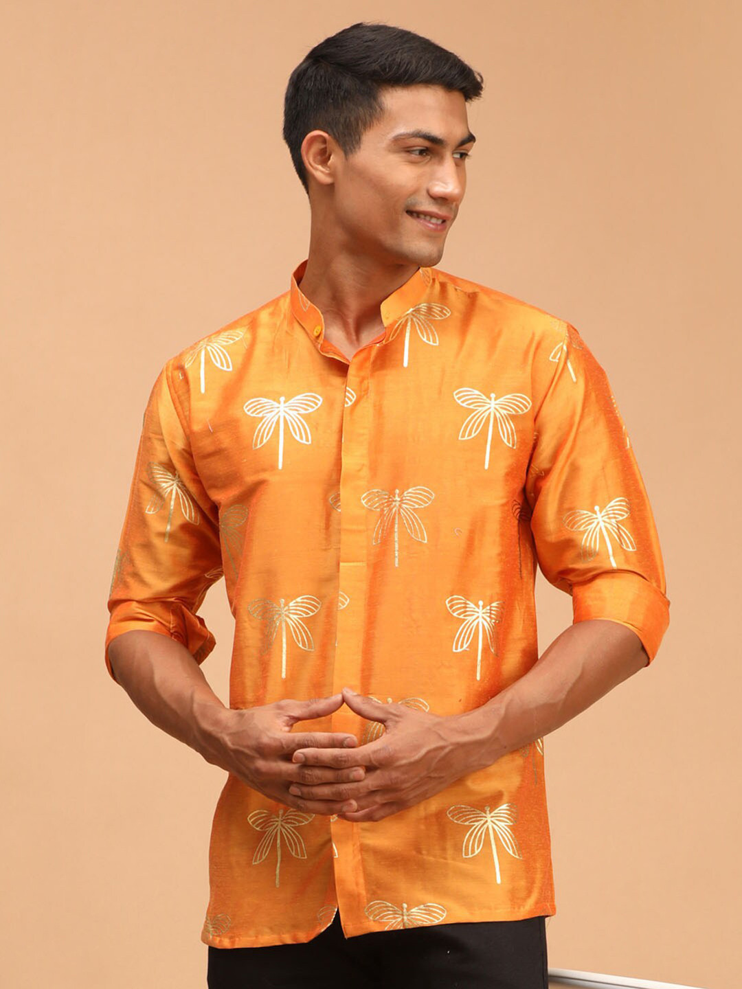 

VASTRAMAY Premium Floral Printed Mandarin Collar Casual Shirt, Orange
