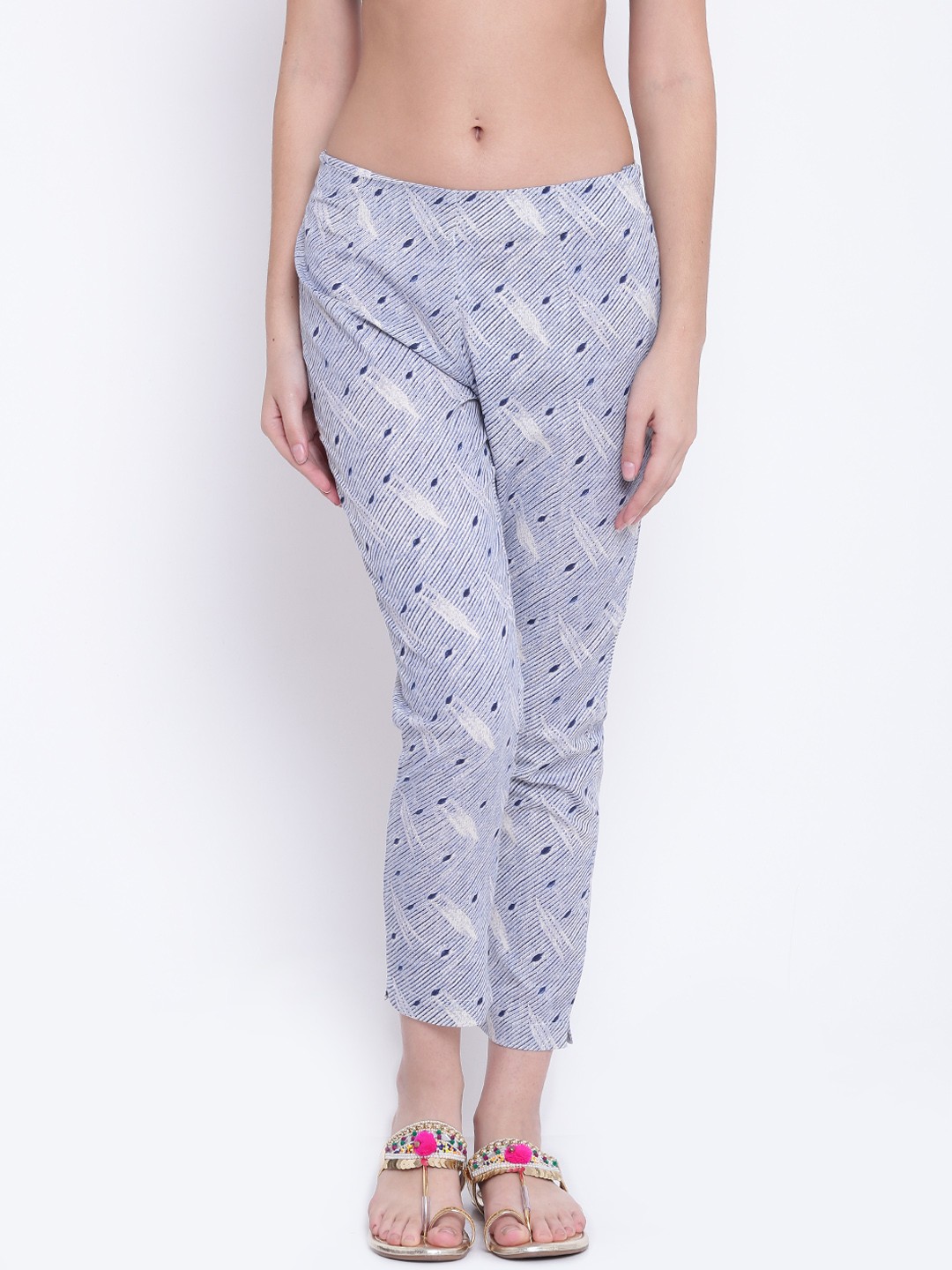 

Rangriti Women Assorted Printed Cropped Cigarette Trousers, Multi