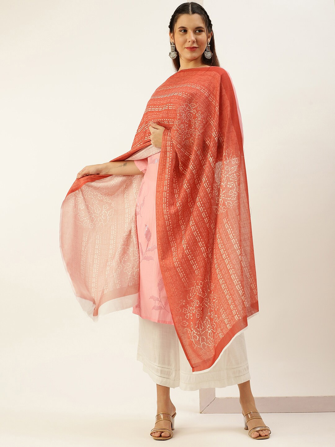 

Sanwara Geometric Printed Linen Batik Dupatta, Rust