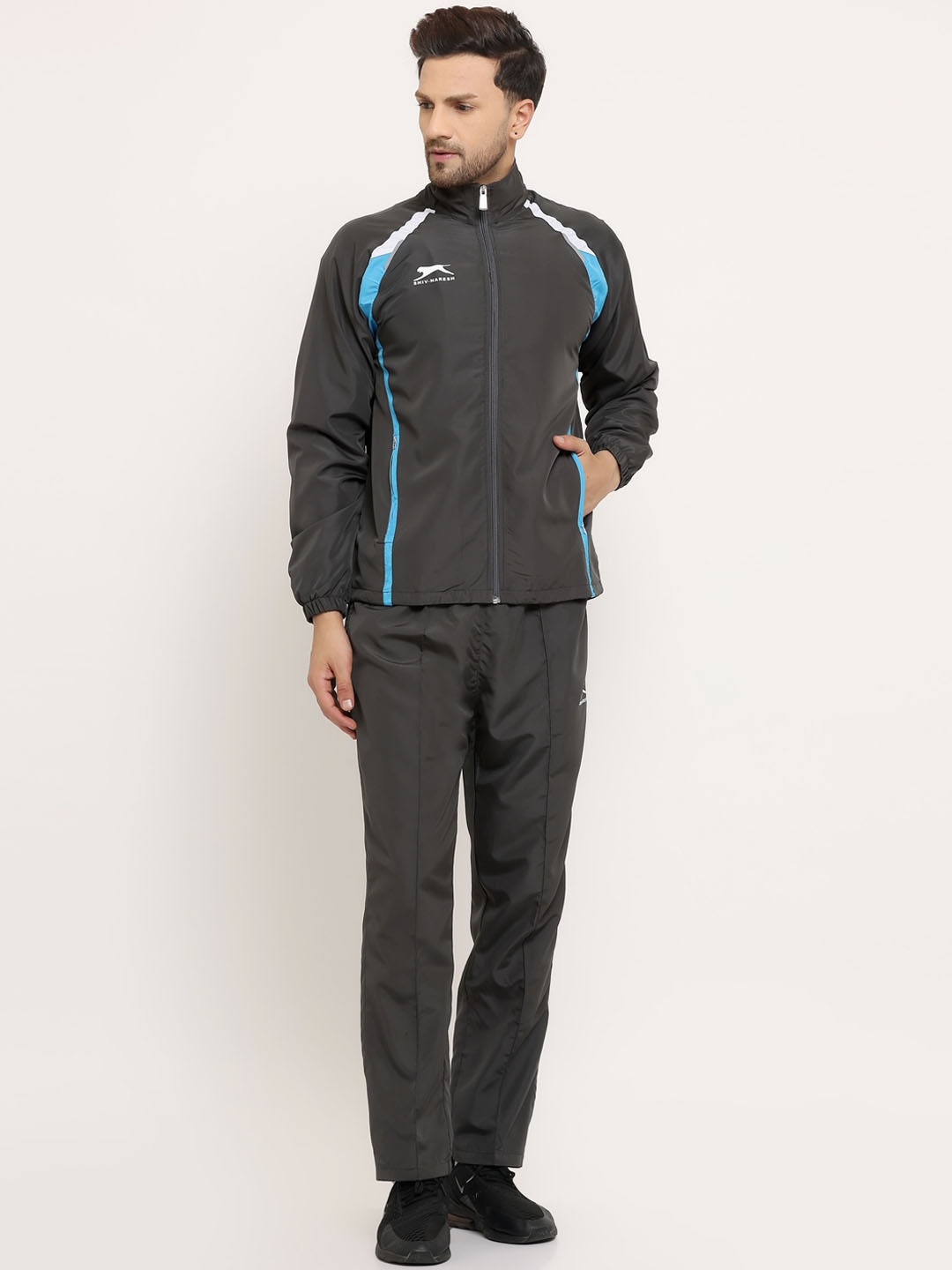 

Shiv Naresh Men Mid-Rise Sports Tracksuit, Grey