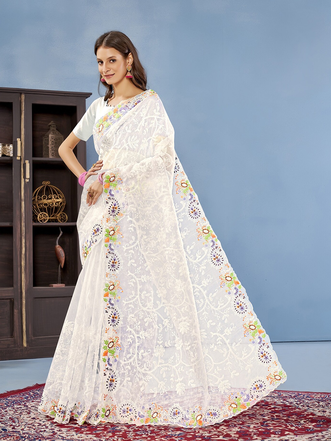 

Anouk Floral Embroidered Organza Saree, White