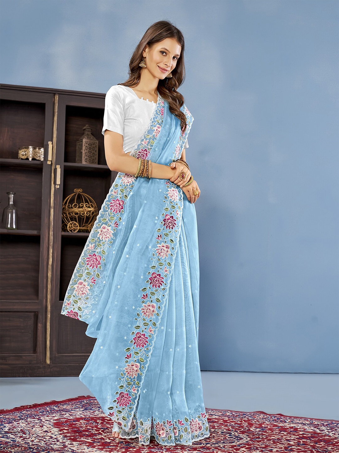 

Anouk Floral Embroidered Organza Saree, Blue