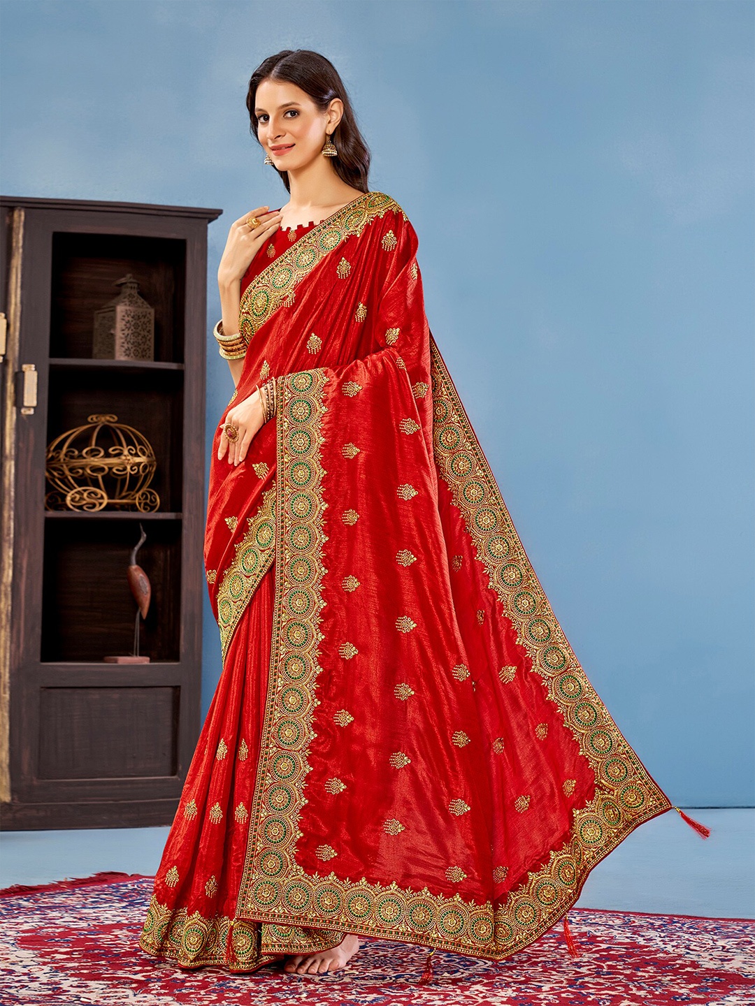 

Anouk Ethnic Embroidered Embellished Saree, Red