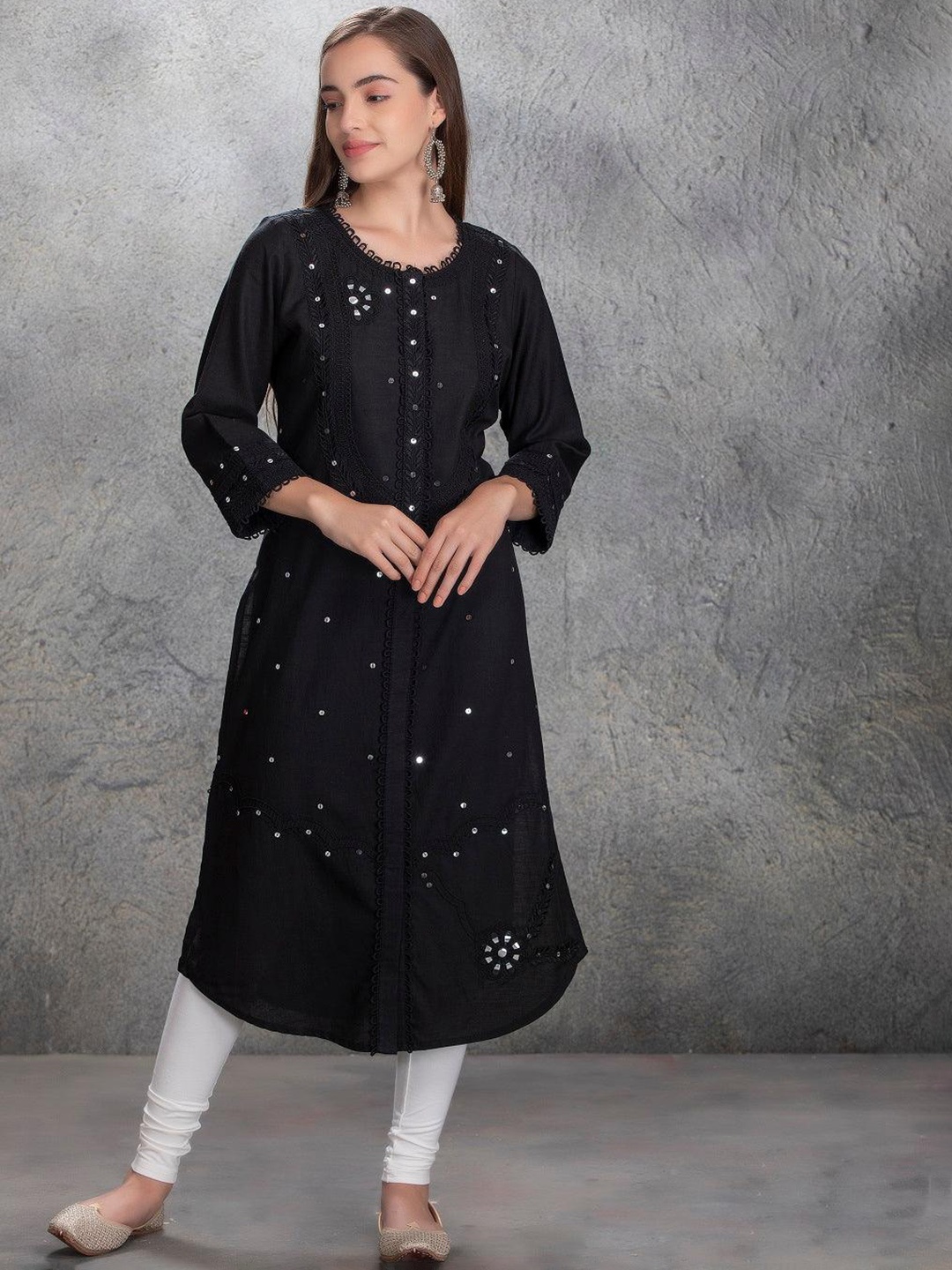 

Lakshita Geometric Embroidered Mirror Work Pure Cotton Regular Kurta, Black