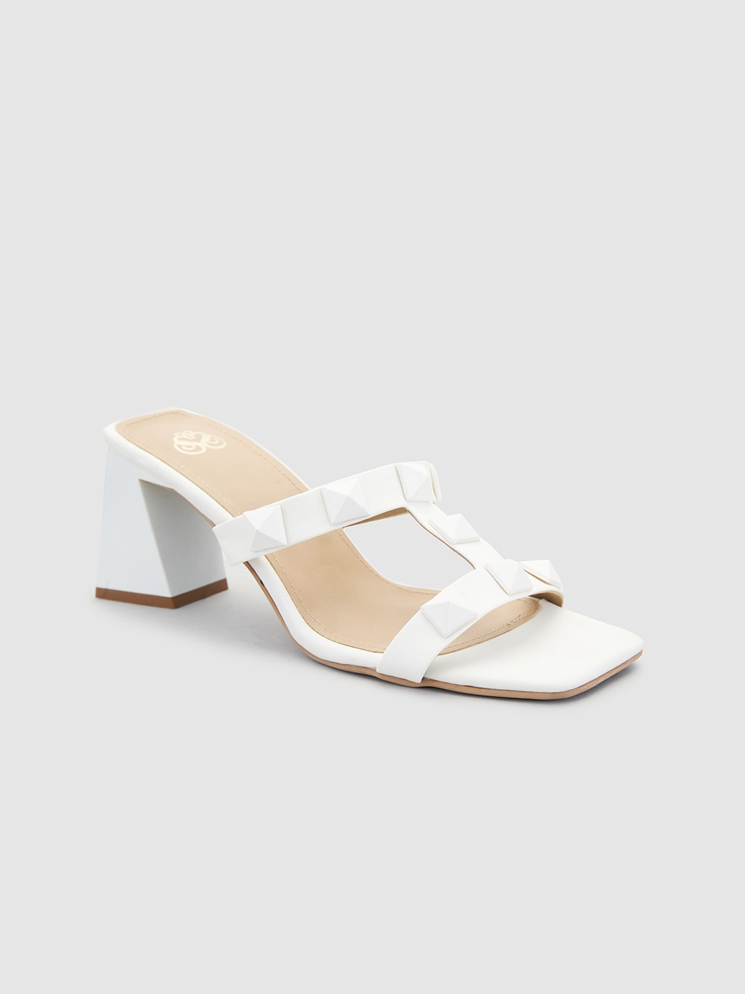 

Sole To Soul Open Toe Embellished Block Heels, White