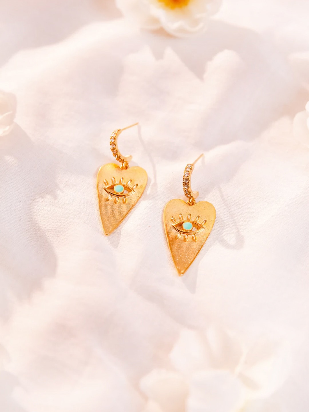 

OOMPH Gold-Plated Heart Shaped Drop Earrings