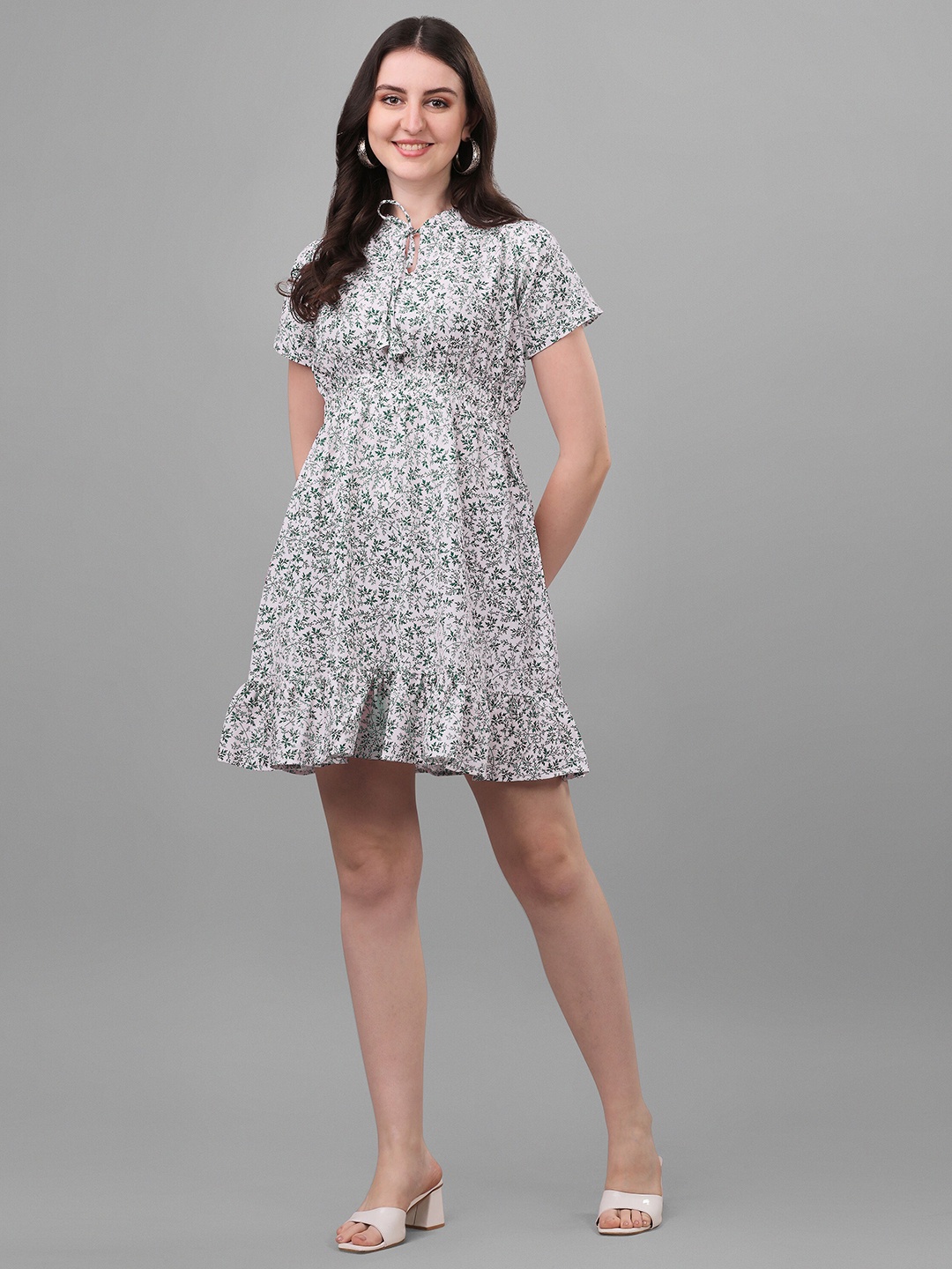 

FAVRIZ Floral Printed Tie-Up Neck Fit & Flare Mini Dress, Green