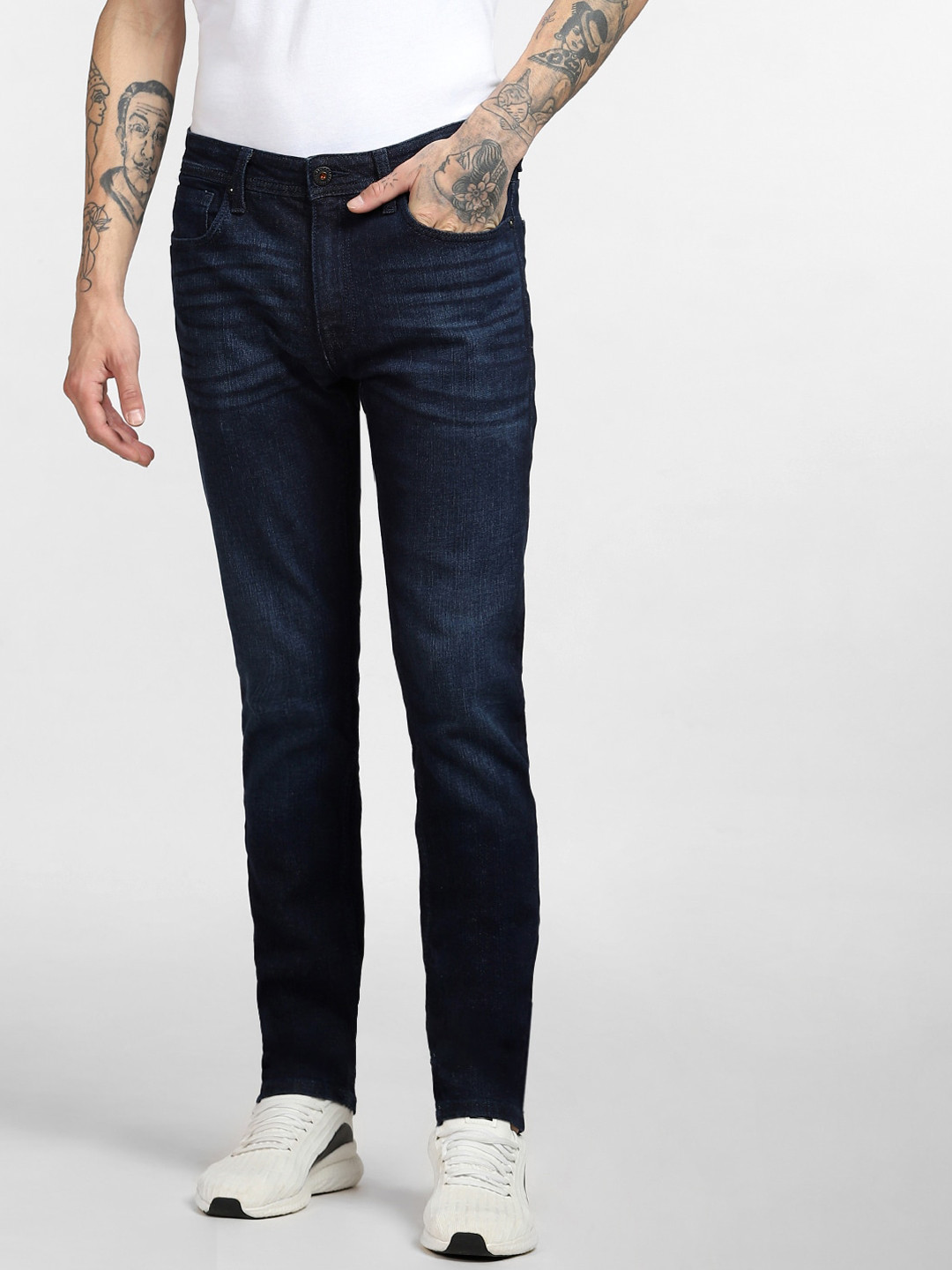 

Jack & Jones Men Slim Fit Low-Rise Light Fade Cotton Jeans, Navy blue