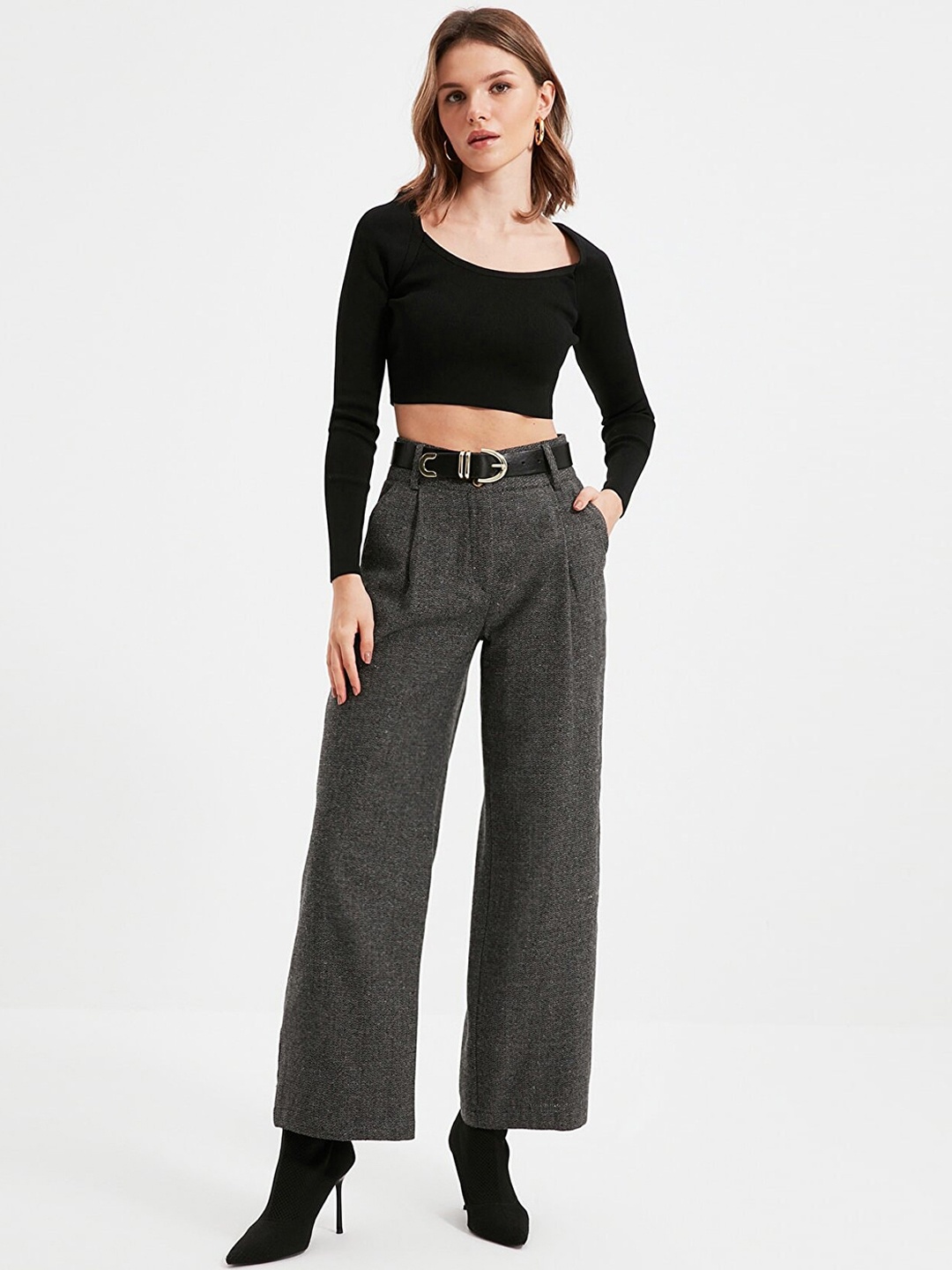 

Trendyol Women Self Design Mid Rise Regular Trousers, Grey
