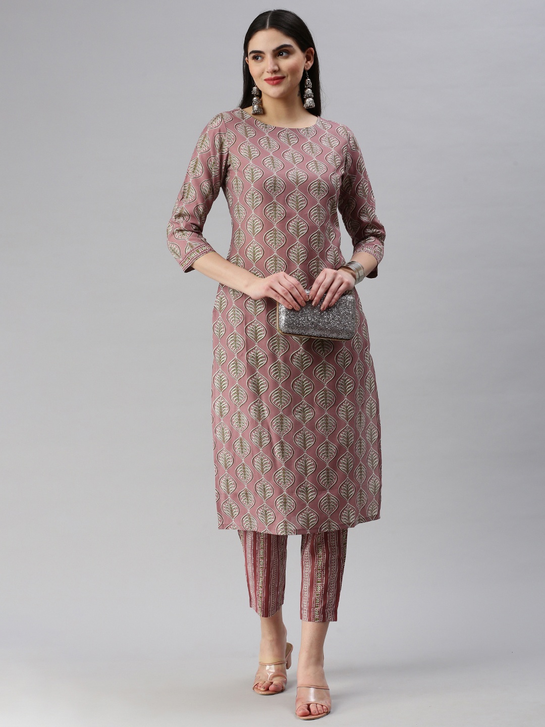 

HRITIKA Ethnic Motifs Printed Regular Chanderi Cotton Kurta with Trousers, Lavender