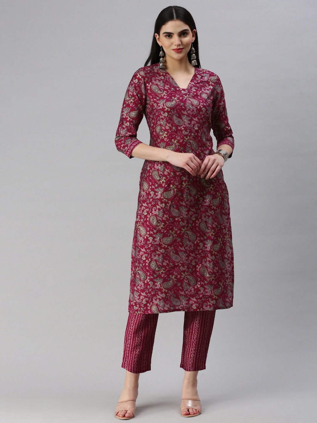 

HRITIKA Paisley Printed Regular Chanderi Cotton Kurta with Trousers, Magenta
