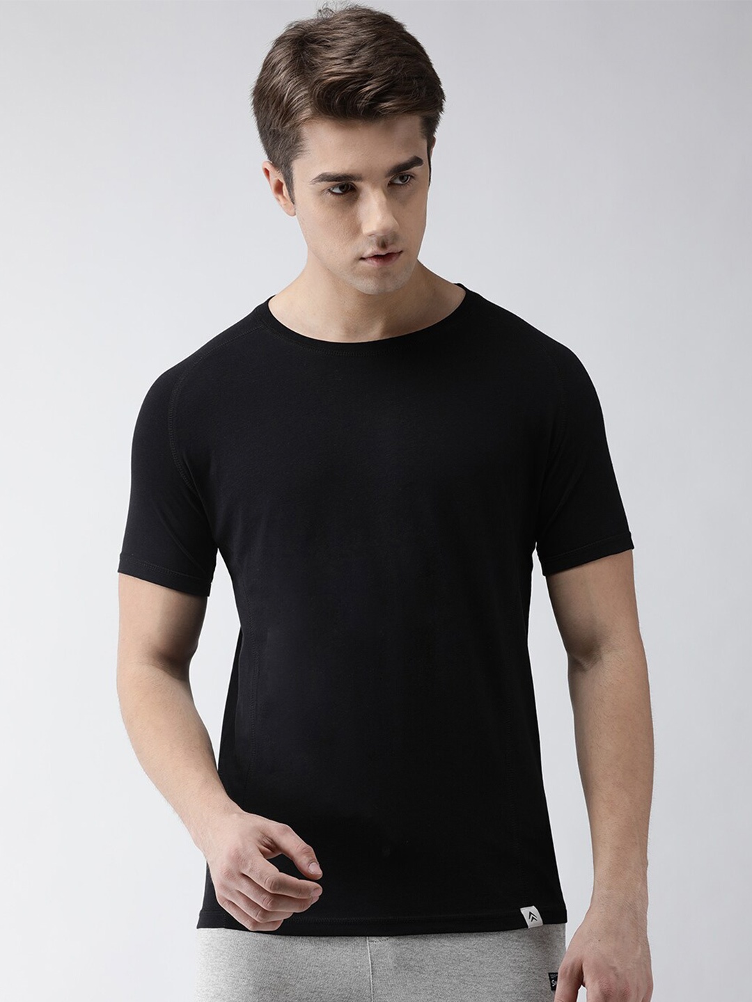 

Steenbok Round Neck Pure Cotton Casual T-shirt, Black