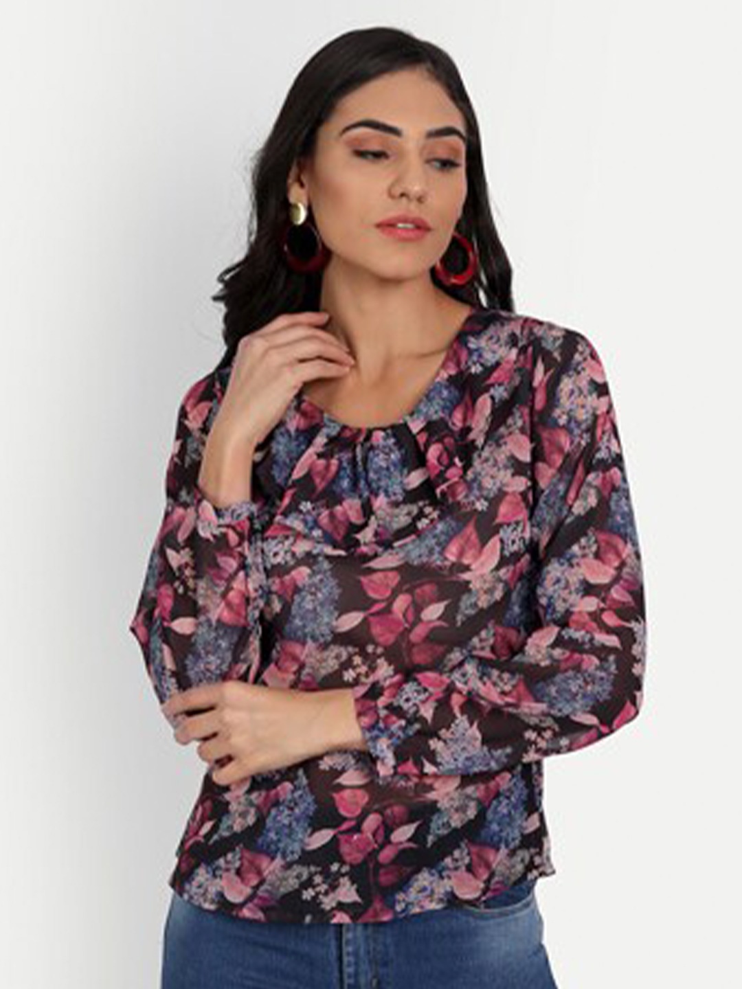 

Masakali.Co Floral Printed Ruffled Top, Black