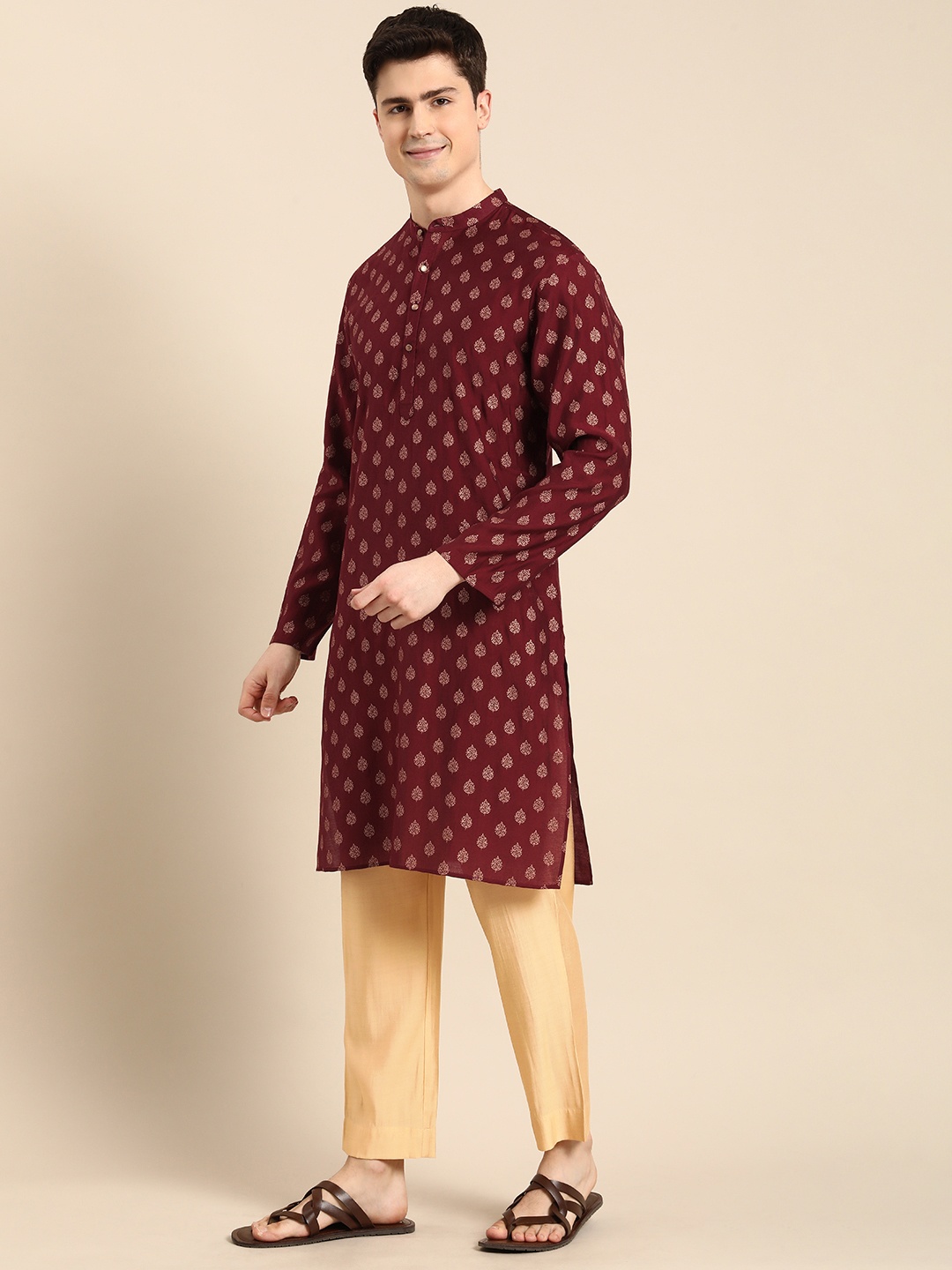 

Anouk Men Ethnic Motifs Printed Regular Kurta with Pyjamas, Maroon