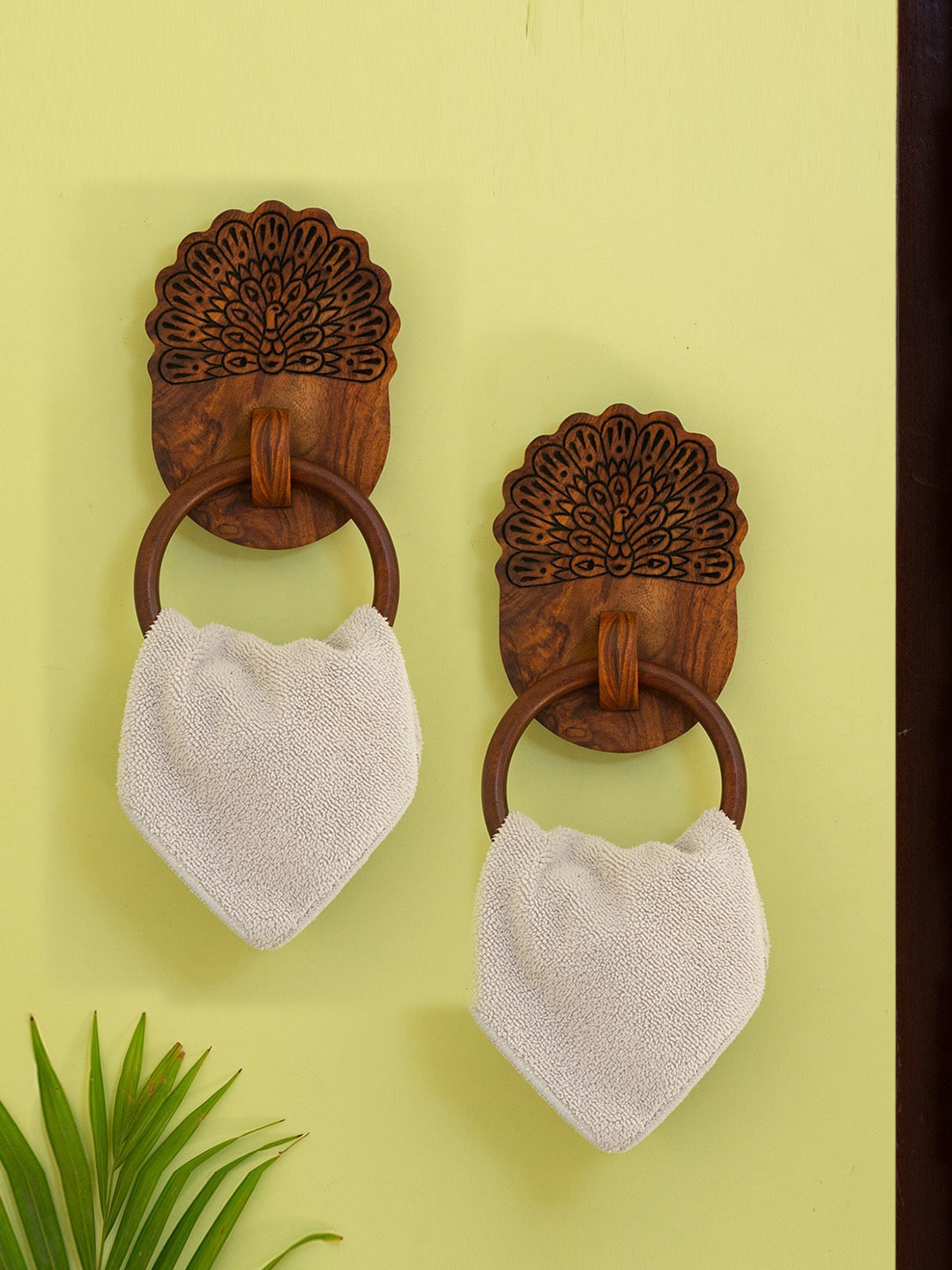 

ExclusiveLane Brown 2 Pieces The Dancing Peacock Printed Wooden Towel Ring Holders