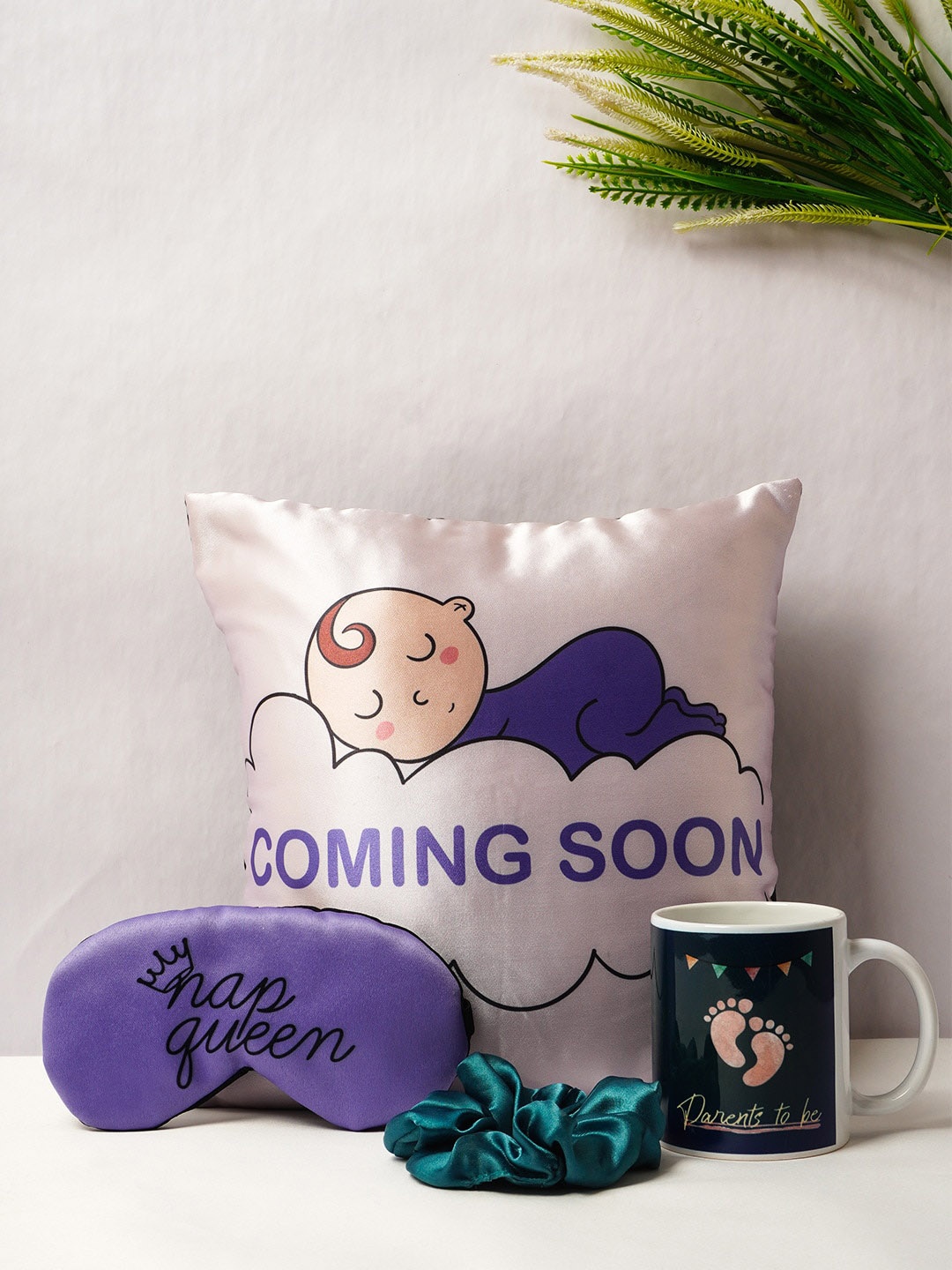 

Crazy Corner White & Violet Mom To Be Gift Combo