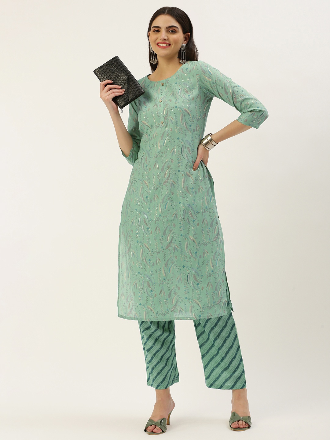 

Saanjh Floral Printed Regular Chanderi Cotton Kurta With Trousers, Green