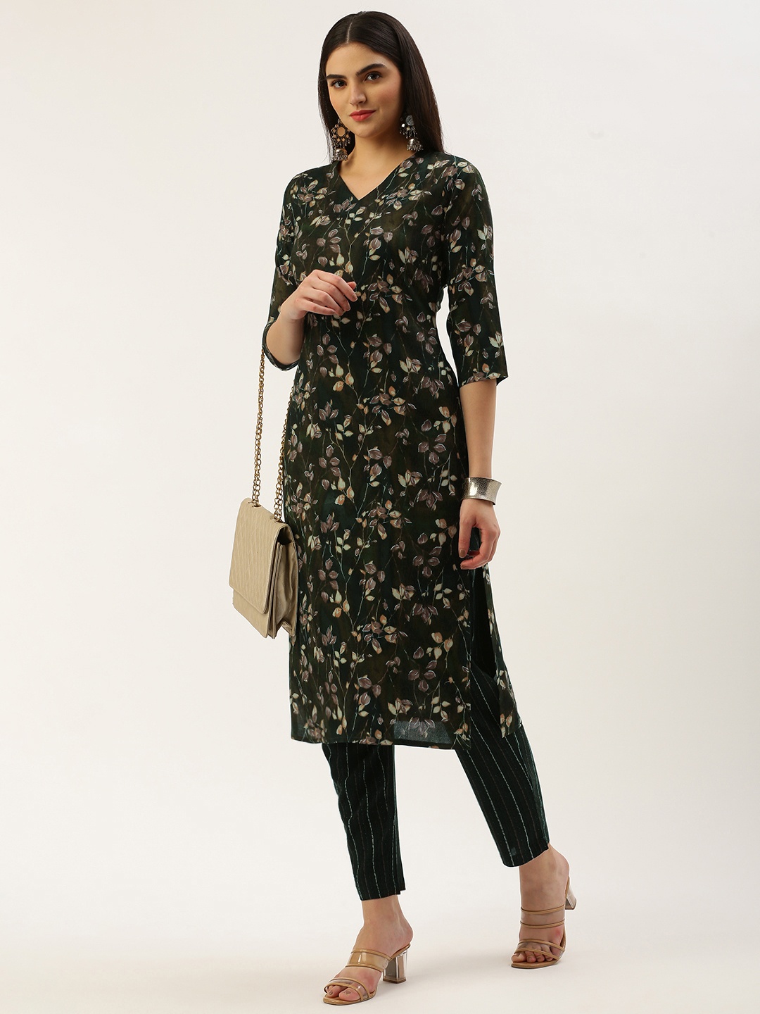 

Saanjh Women Floral Printed Regular Kurta with Trousers, Green
