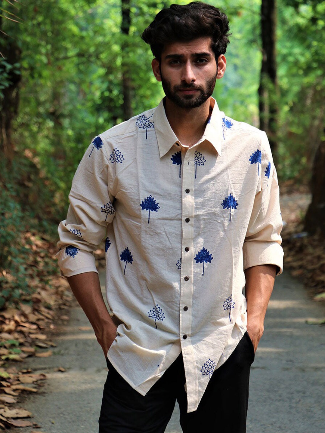 

Chidiyaa Standard Ethnic Motifs Printed Cotton Casual Shirt, Beige