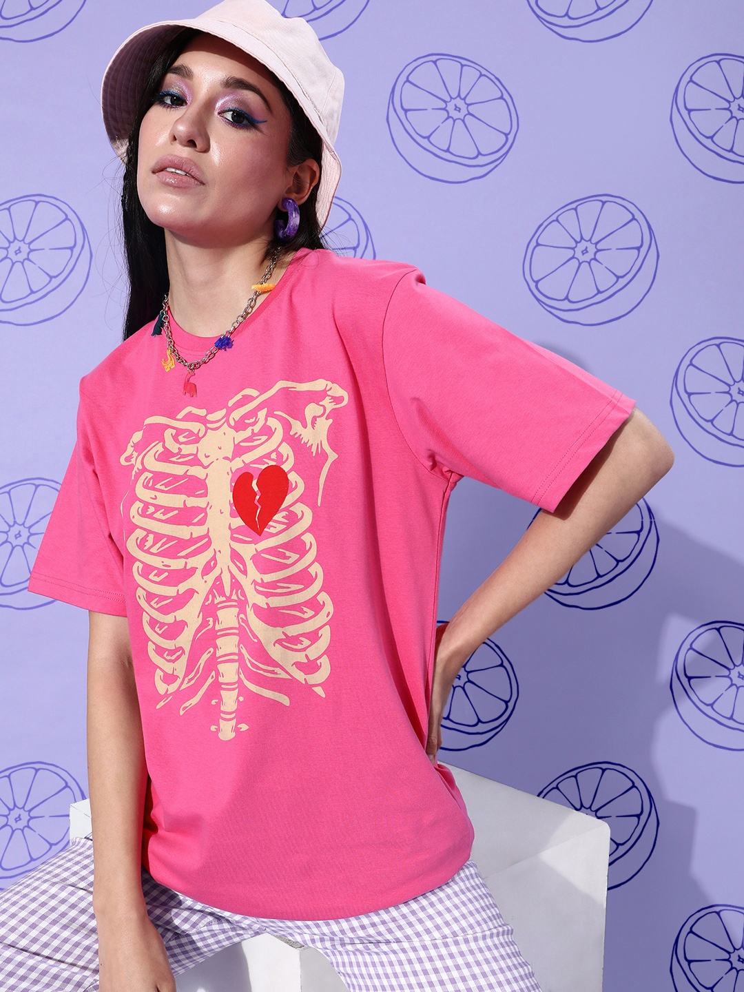 

Difference of Opinion Pure Cotton Printed Oversized T-shirt, Pink