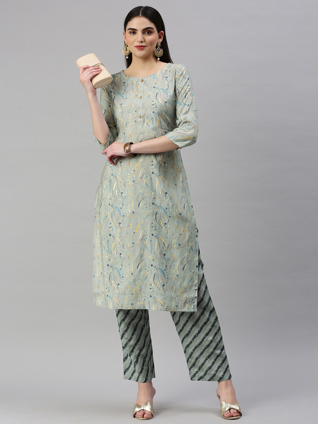 

KALINI Floral Printed Regular Chanderi Cotton Kurta With Trousers, Grey