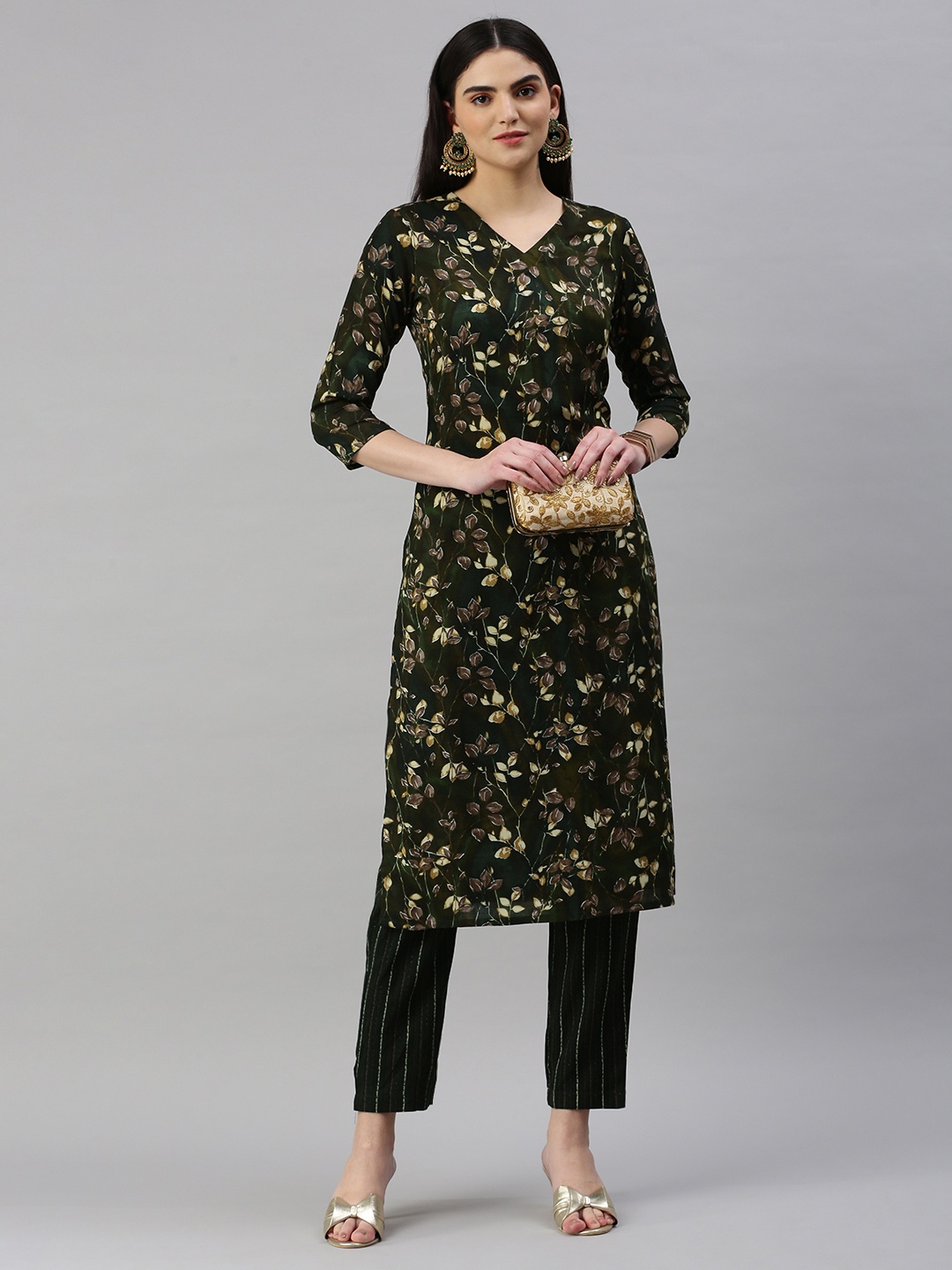 

KALINI Floral Printed Regular Kurta With Trousers, Green