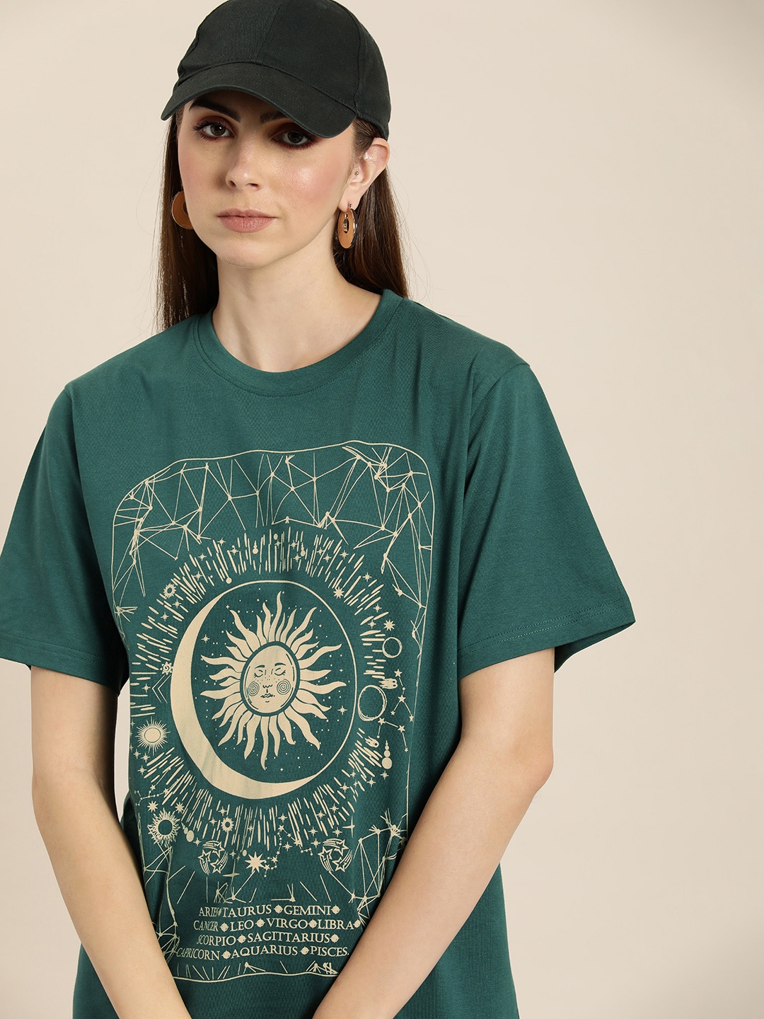

Difference of Opinion Pure Cotton Printed Oversized T-shirt, Green