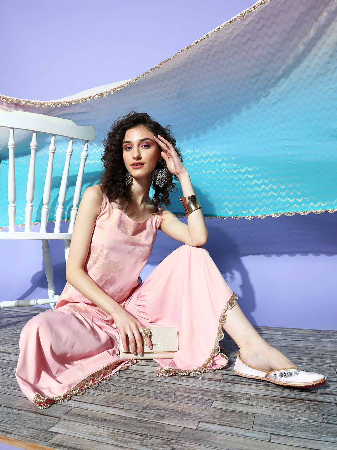 

Ahalyaa Pink Floral Printed Regular Kurti With Sharara & With Dupatta