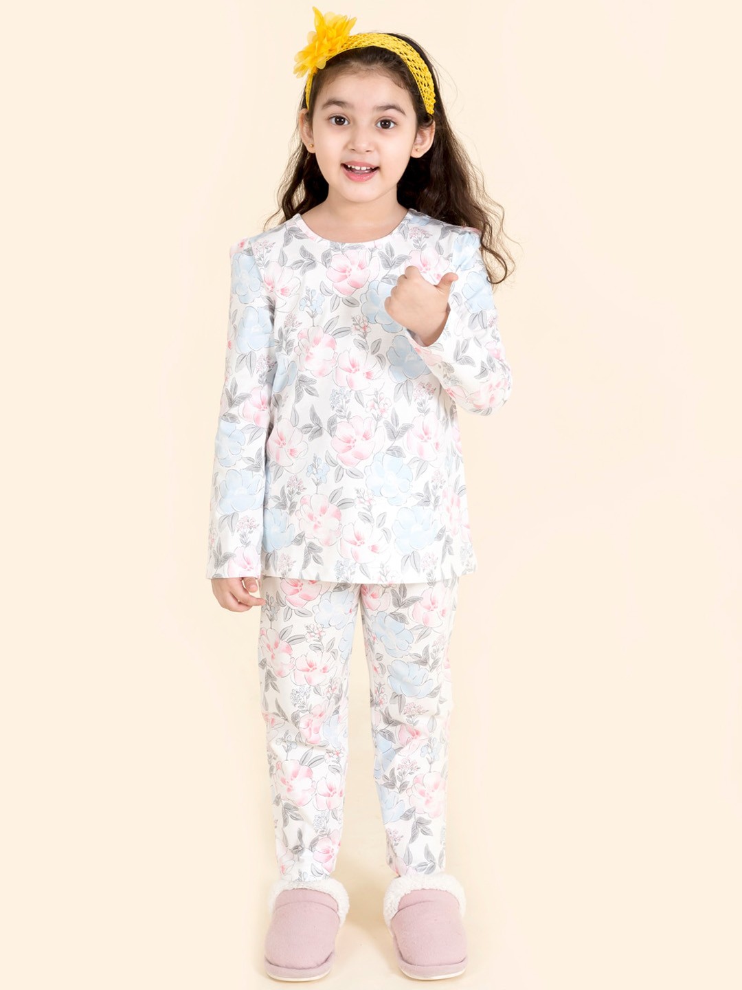 

pspeaches Girls Floral Printed Pure Cotton Night Suit, White