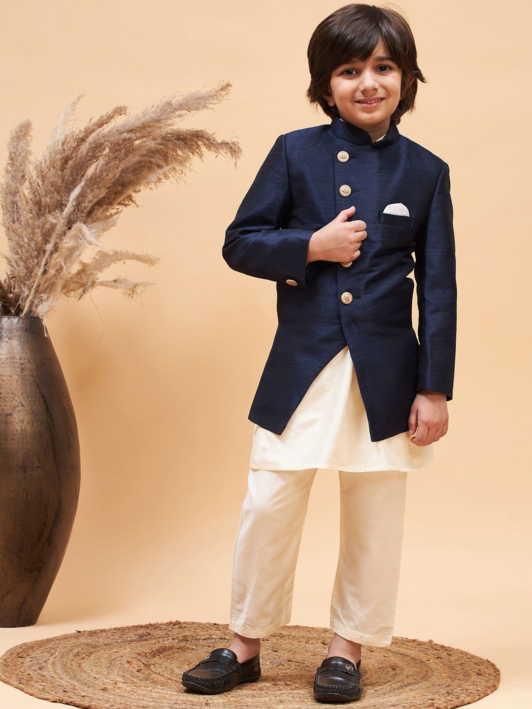 

VASTRAMAY Boys Angrakha Style Indo Western Sherwani, Navy blue