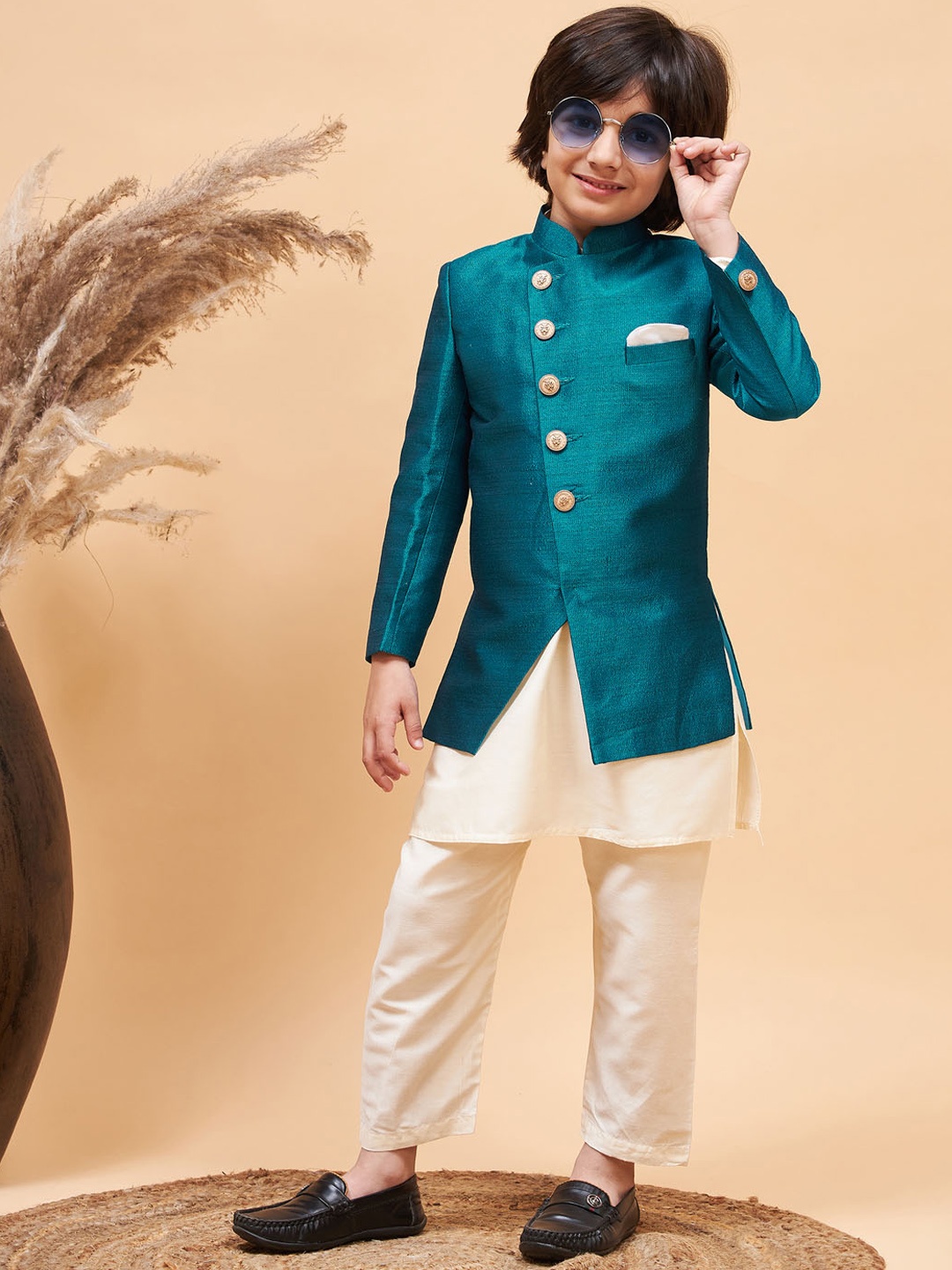 

VASTRAMAY Boys Angrakha Style Sherwani Set, Blue