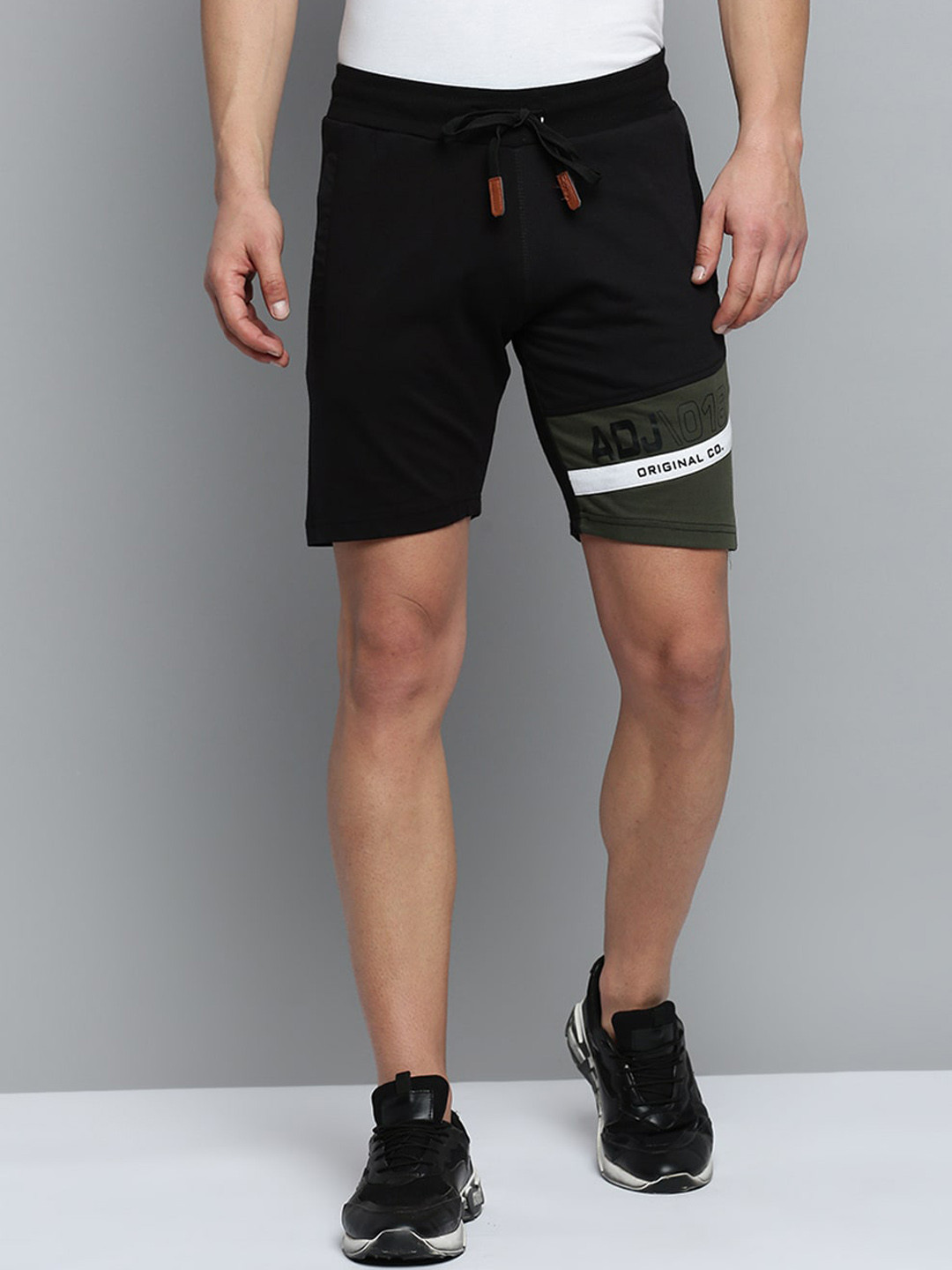 

SHOWOFF Men Regular Fit Sports Shorts, Black