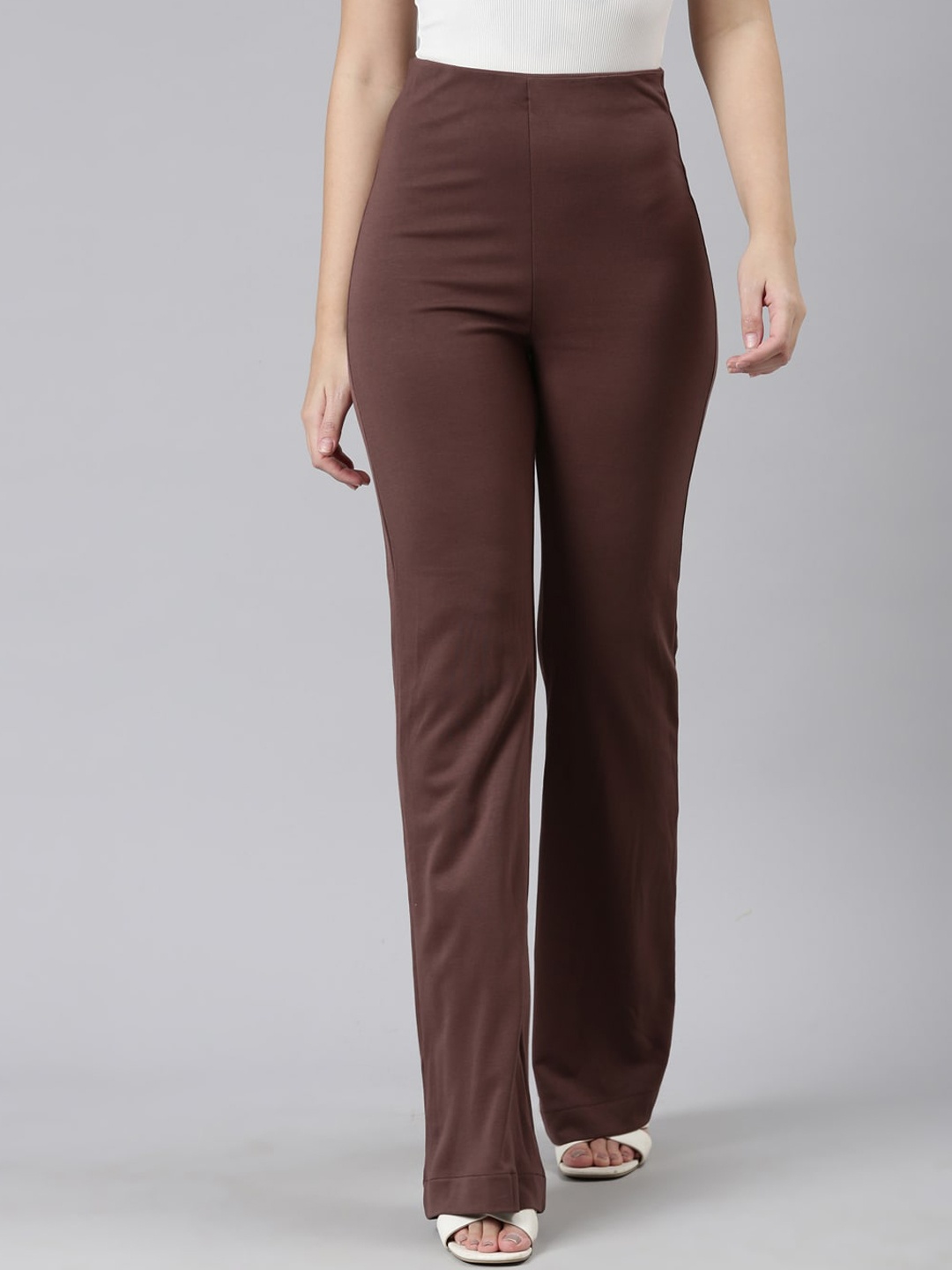 

Go Colors Women Relaxed Flared High-Rise Trousers, Brown