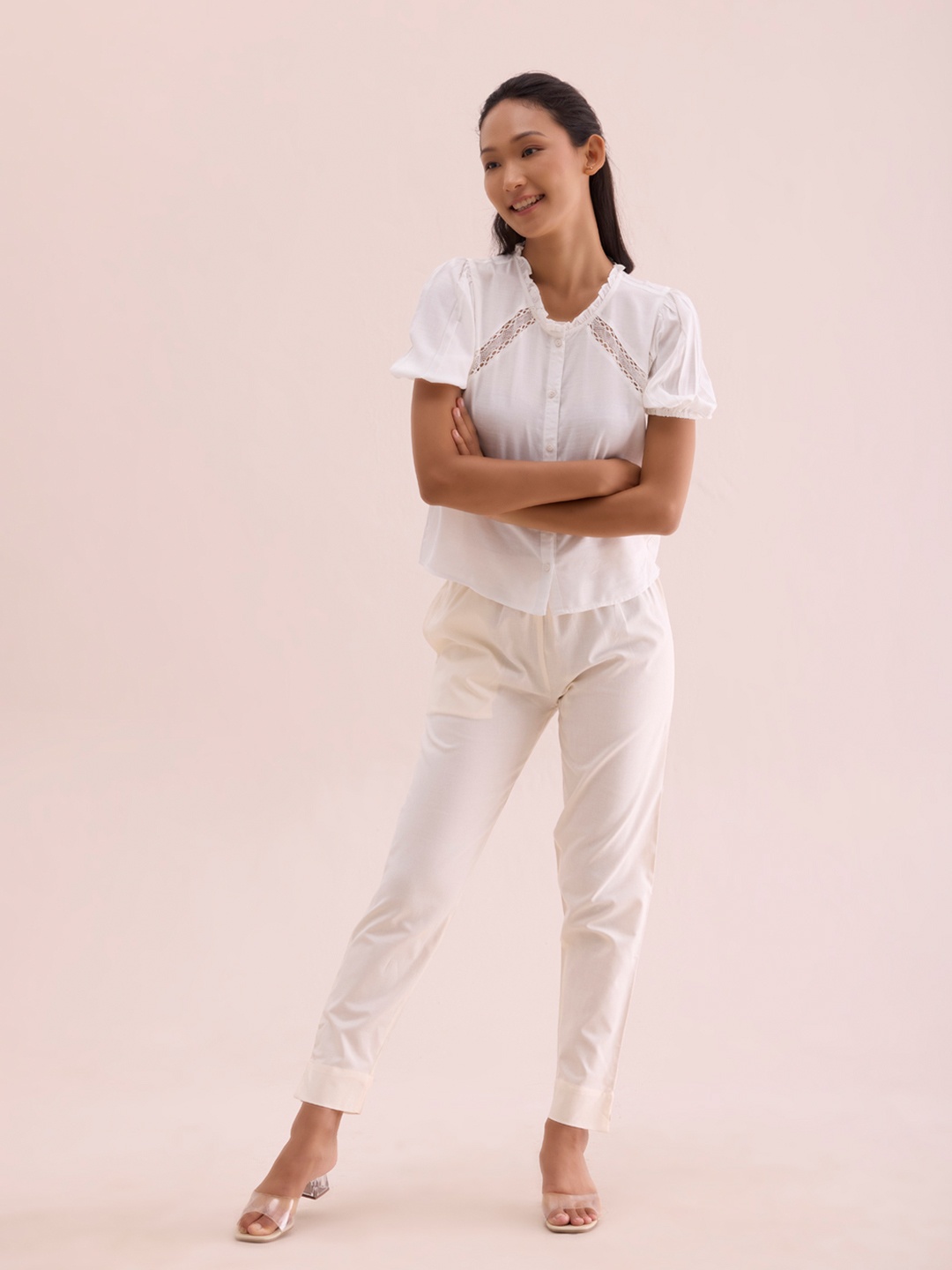 

Go Colors Women Relaxed Trousers, Cream