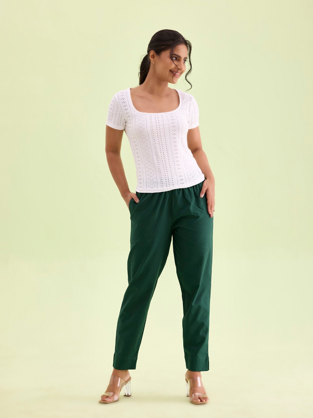 

Go Colors Women Relaxed Trousers, Green