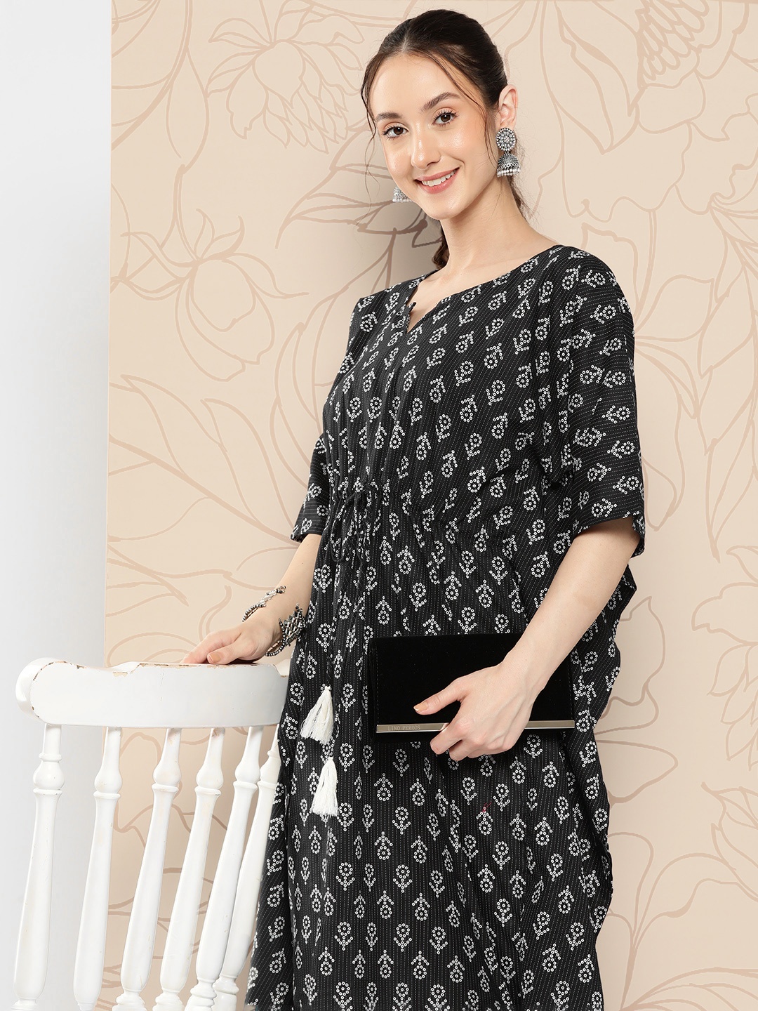 

Nayo Ethnic Motifs Printed Flared Sleeves Pure Cotton Kaftan Kurta, Black
