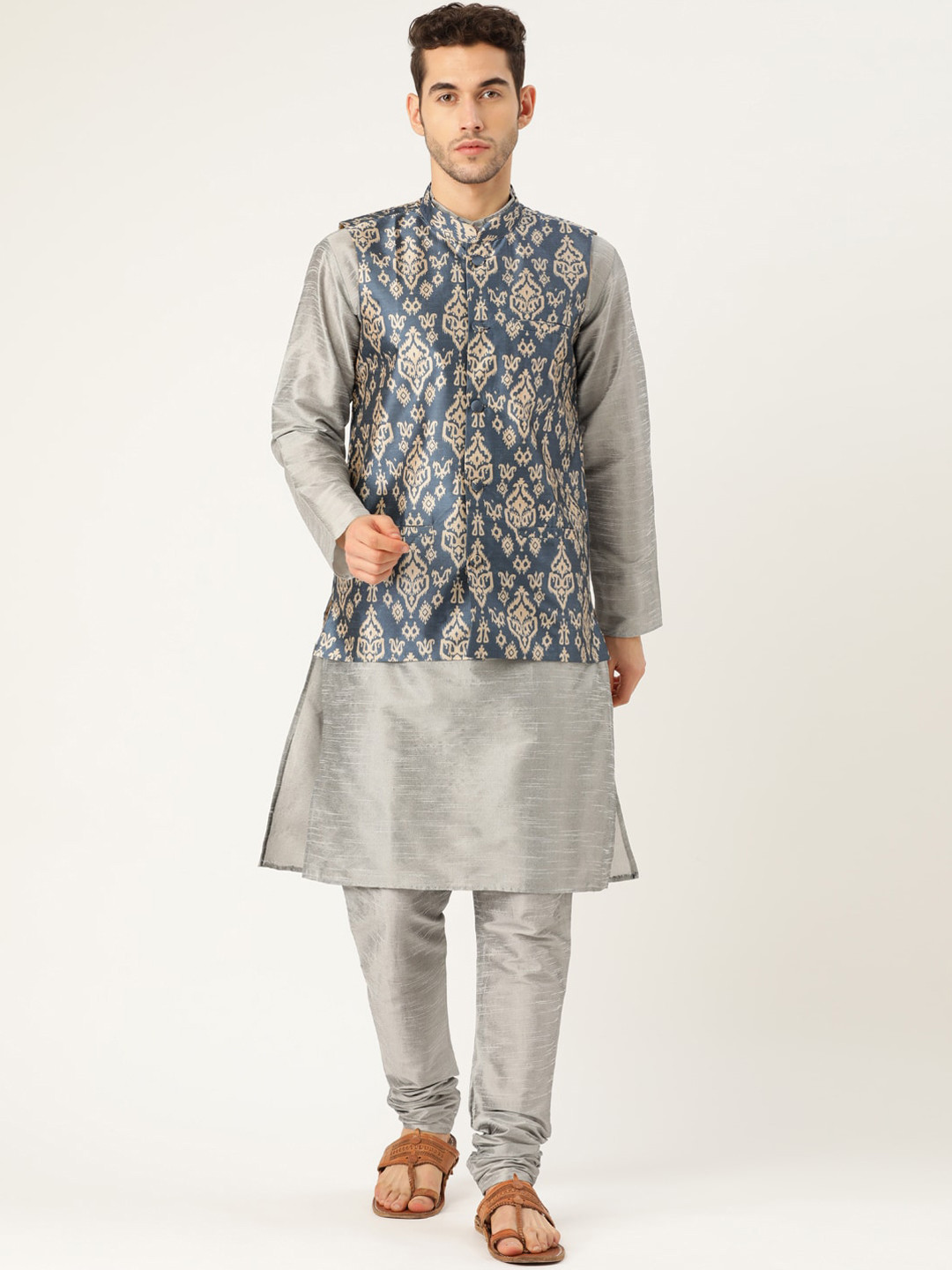 

SOJANYA Ethnic Motif Printed Mandarin Collar Kurta With Churidar & Nehru Jacket, Grey