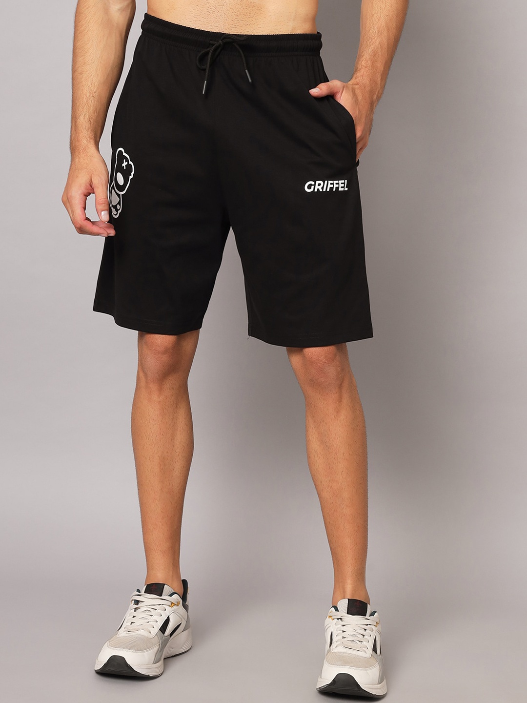 

GRIFFEL Men Loose Fit Cotton Mid-Rise Shorts, Black