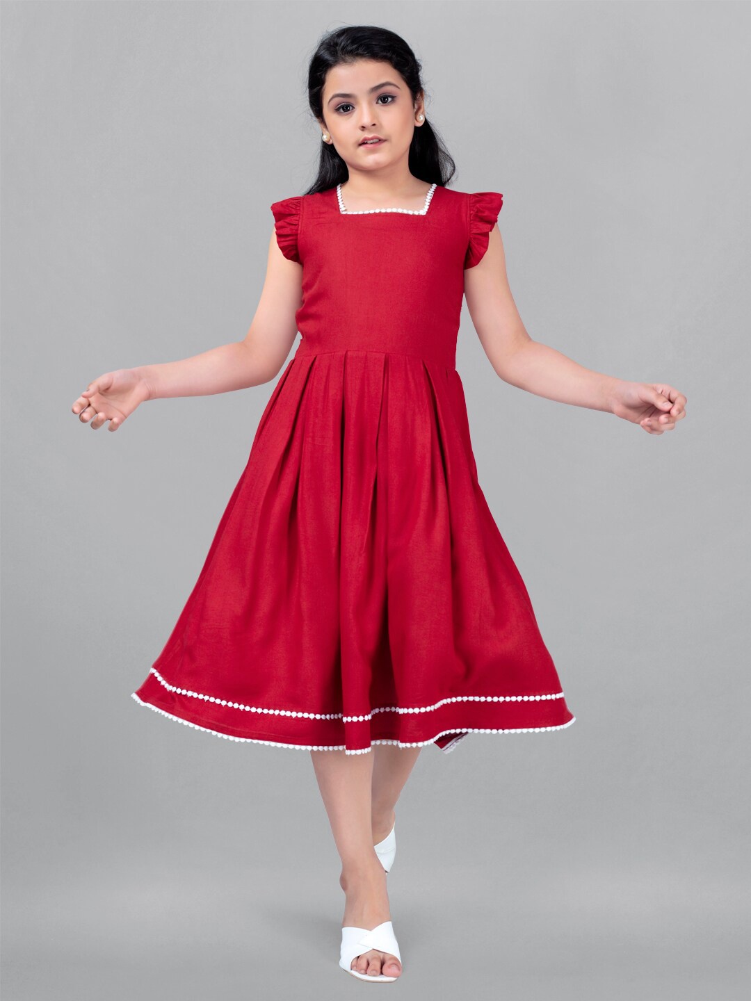 

FASHION DREAM Square Neck Flutter Sleeves Midi Dress, Maroon