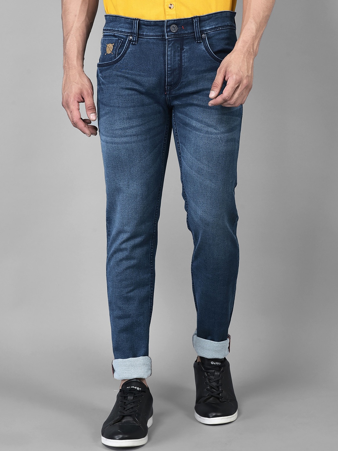 

Canary London Men Smart Skinny Fit Low-Rise Light Fade Stretchable Jeans, Blue
