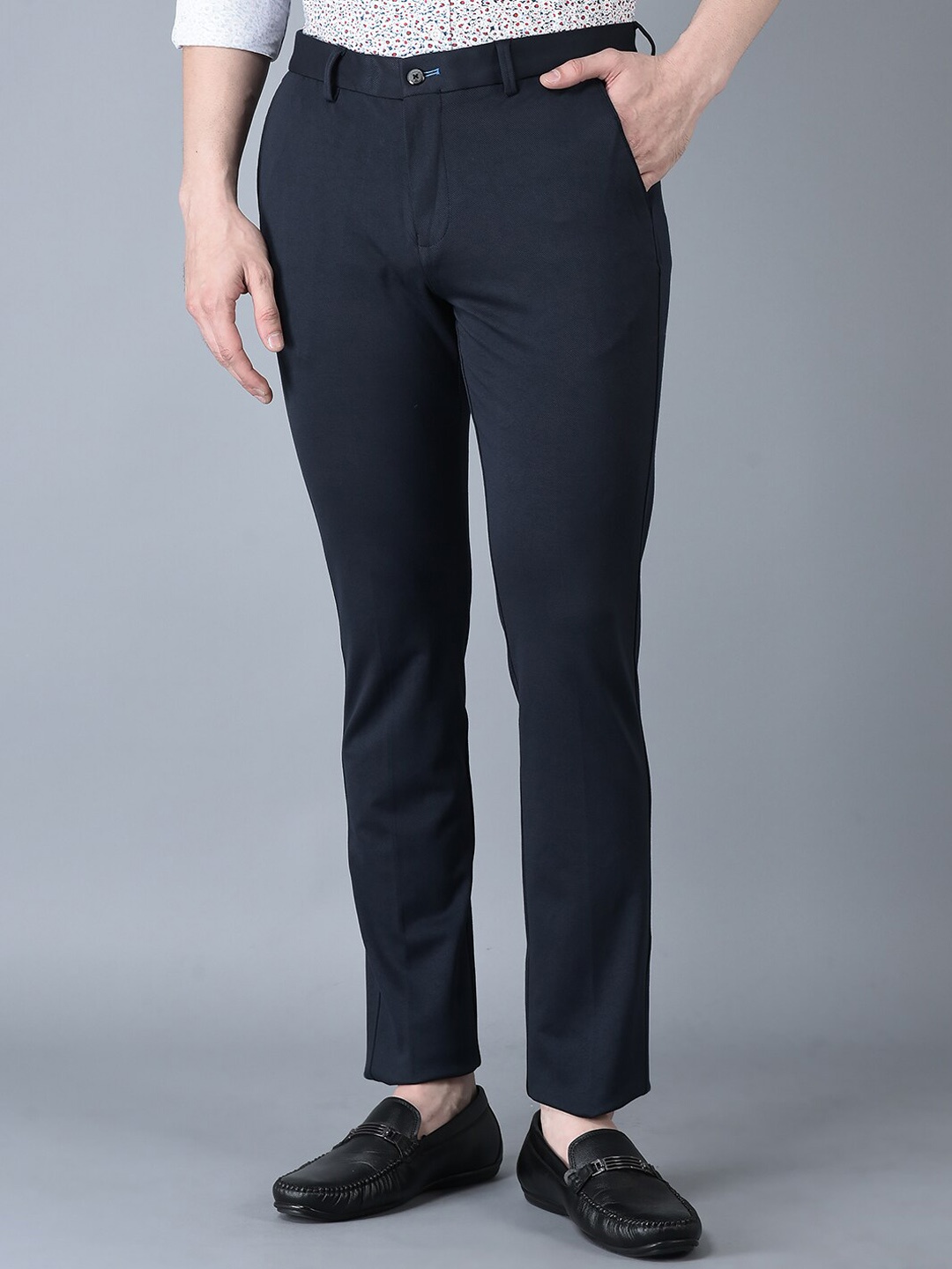 

CANOE Men Regular Fit Mid Rise Cotton Trousers, Navy blue
