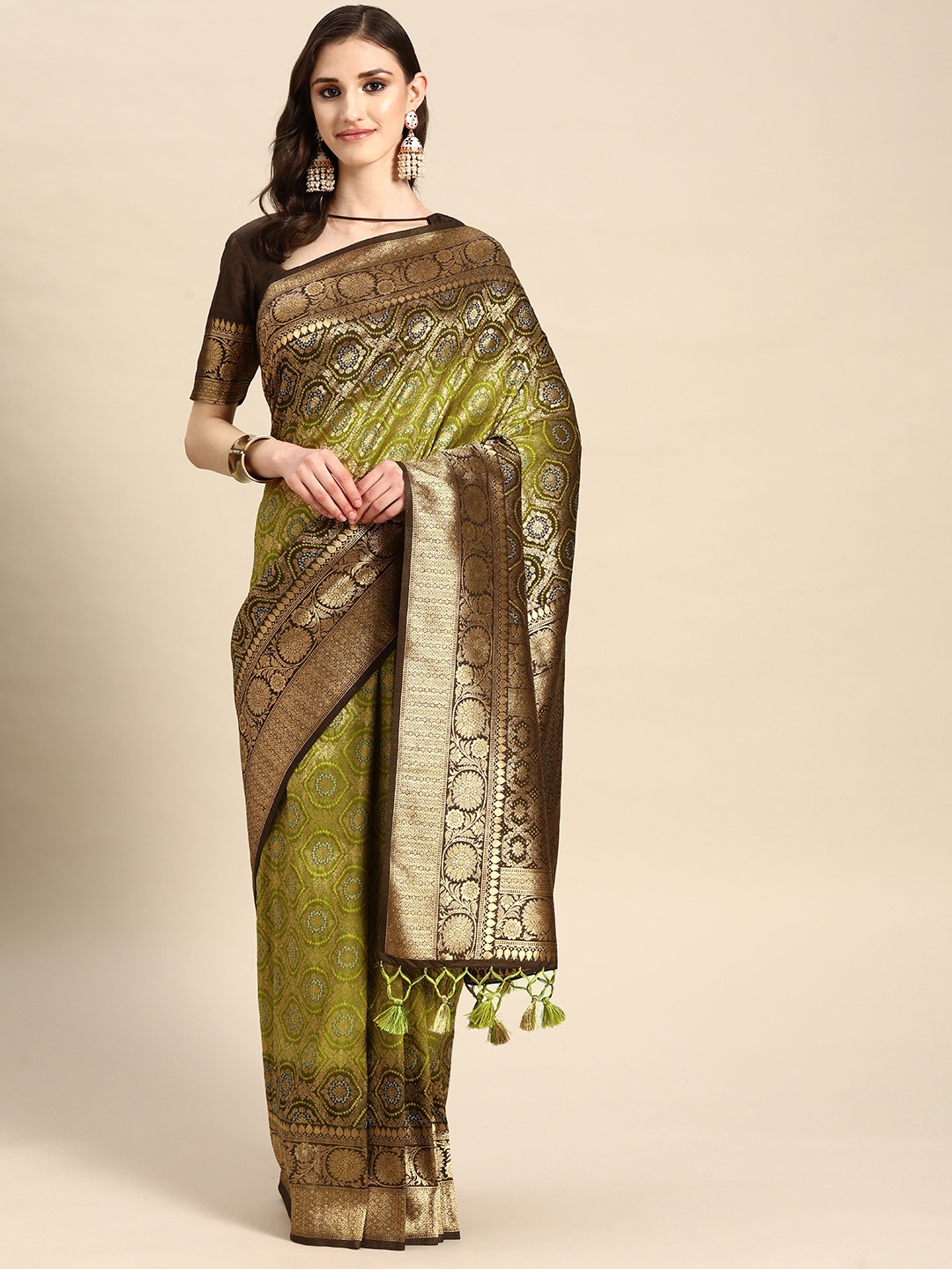 

Vardha Ethnic Motifs Zari Silk Blend Bandhani Saree, Green