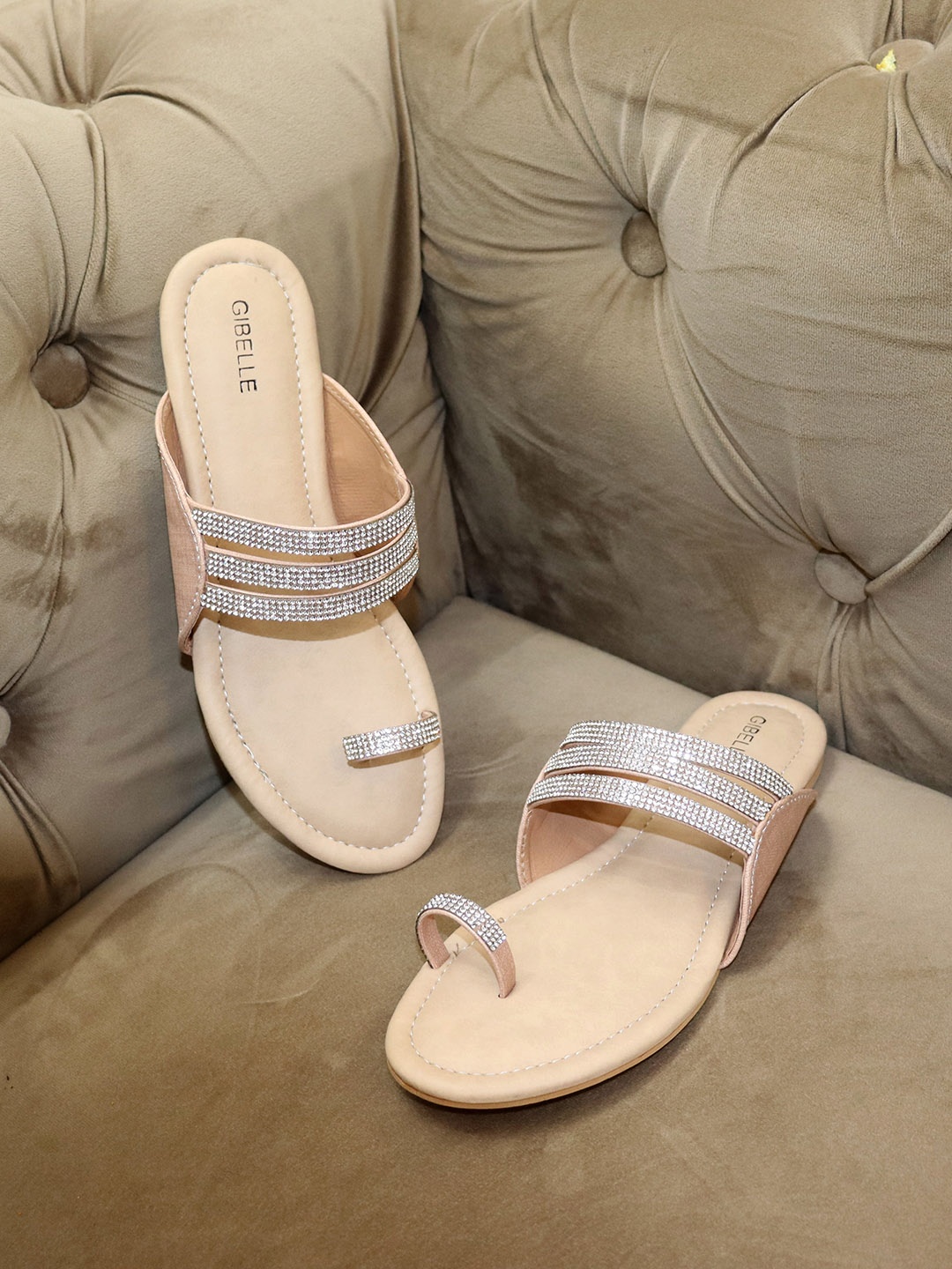 

Gibelle Women Embellished Open One Toe Flats, Peach