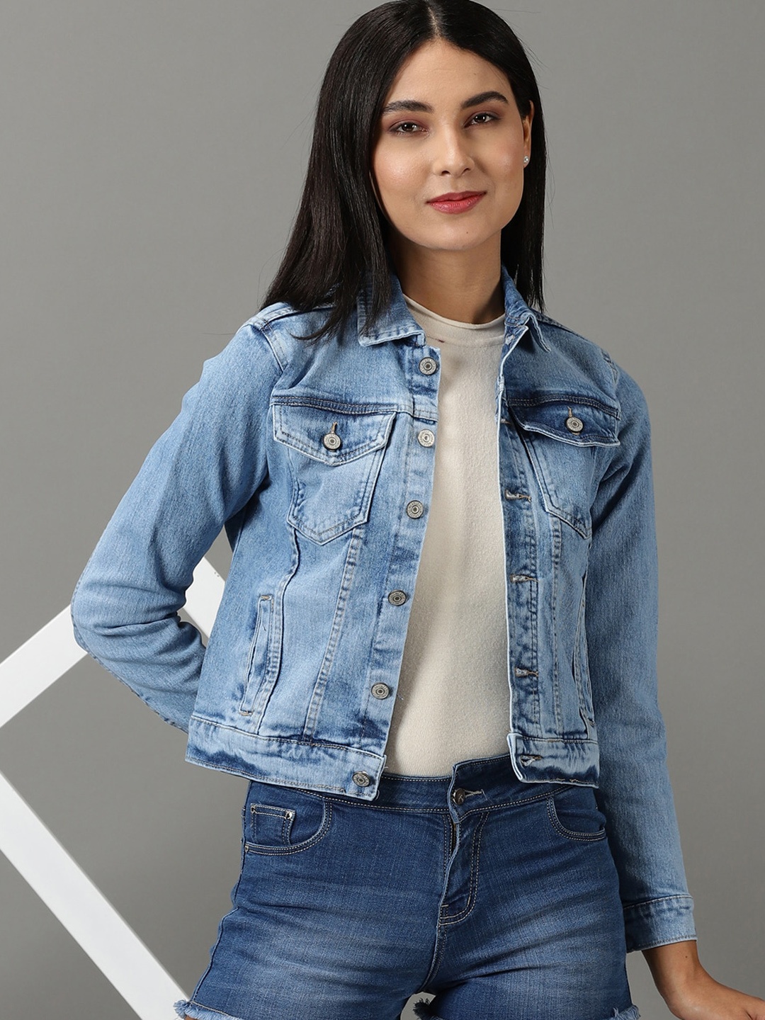 

SHOWOFF Women Washed Crop Denim Jacket, Blue