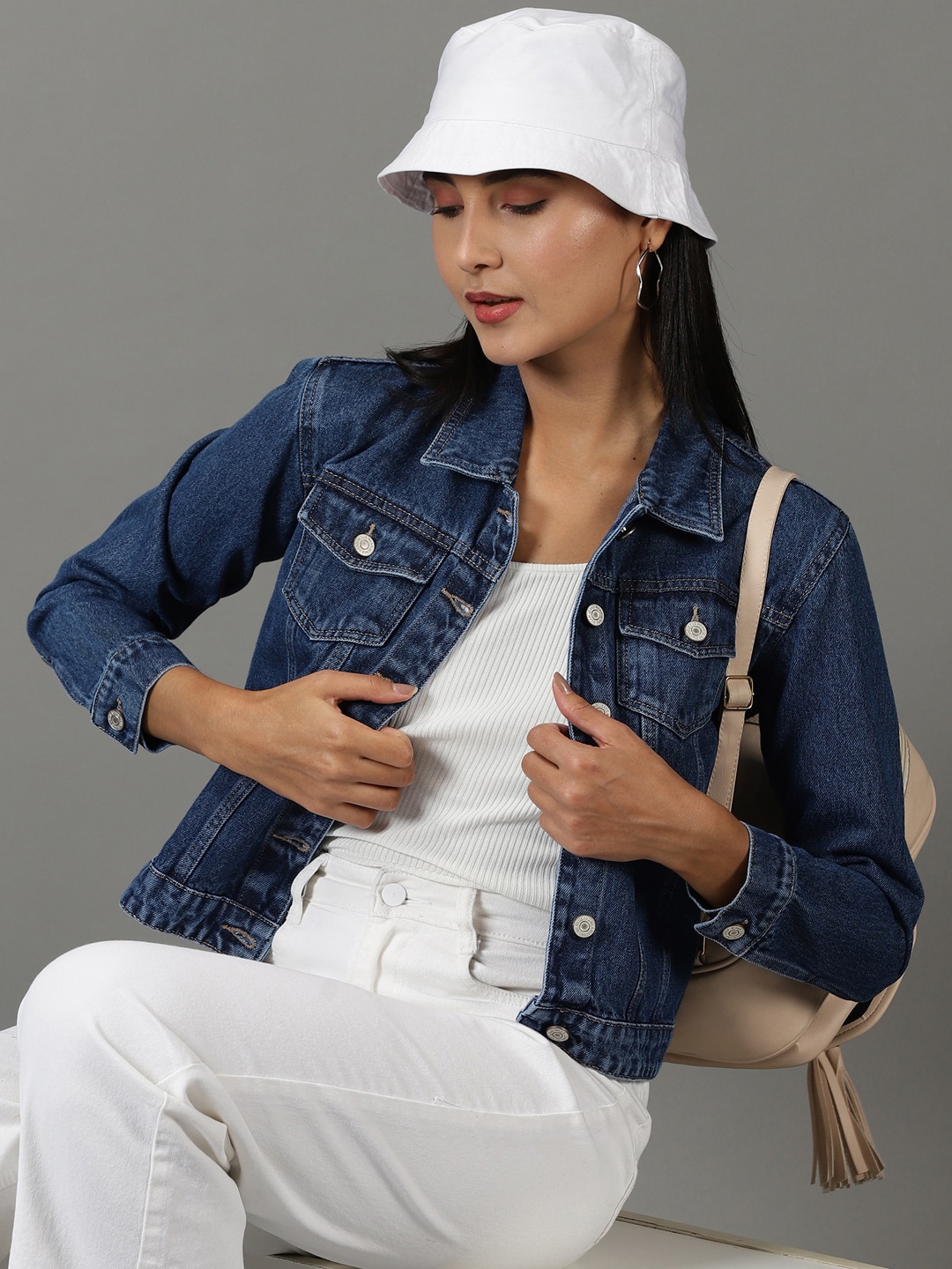 

SHOWOFF Women Washed Crop Denim Jacket, Navy blue