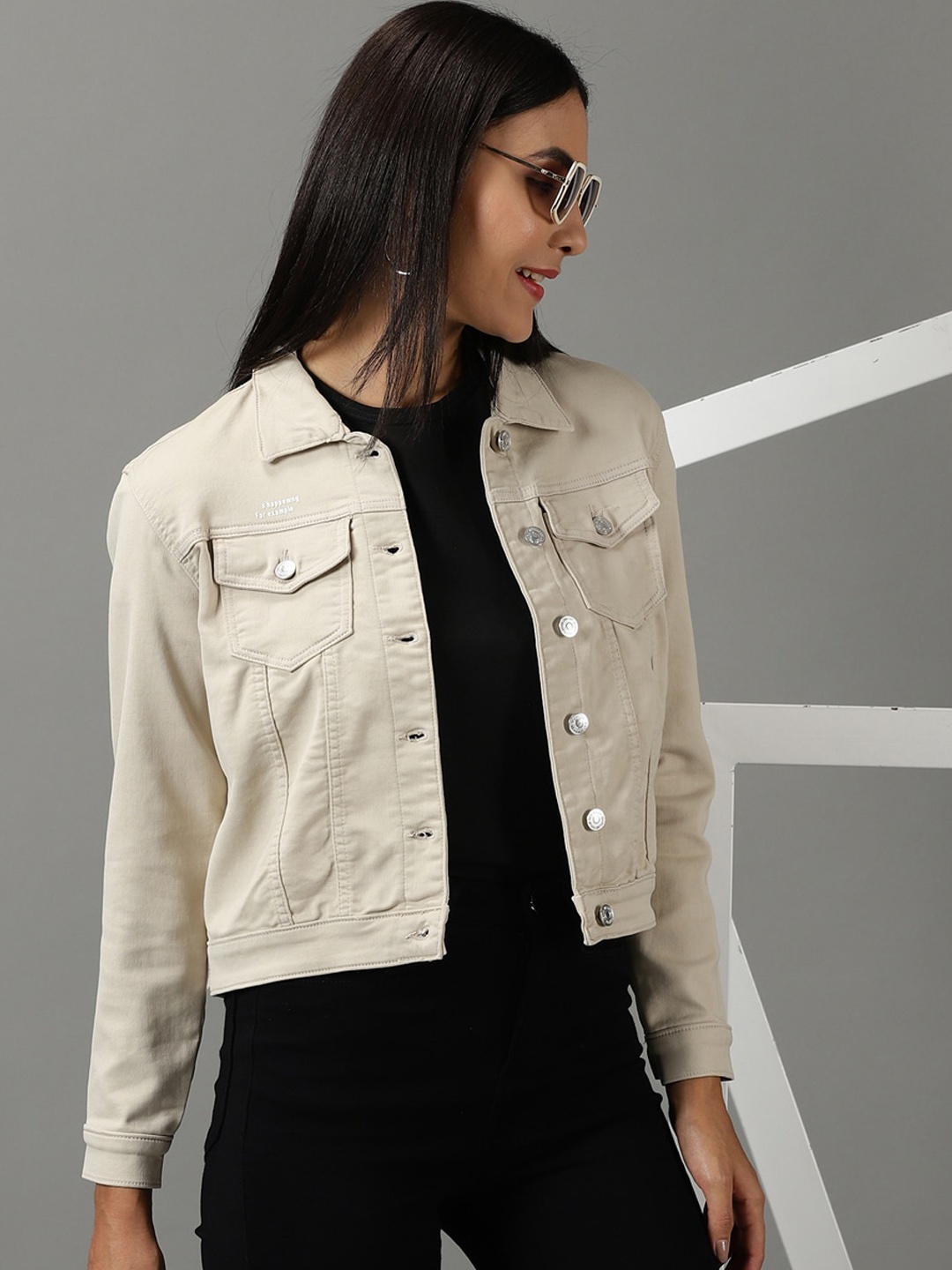 

SHOWOFF Spread Collar Crop Denim Jacket, Beige