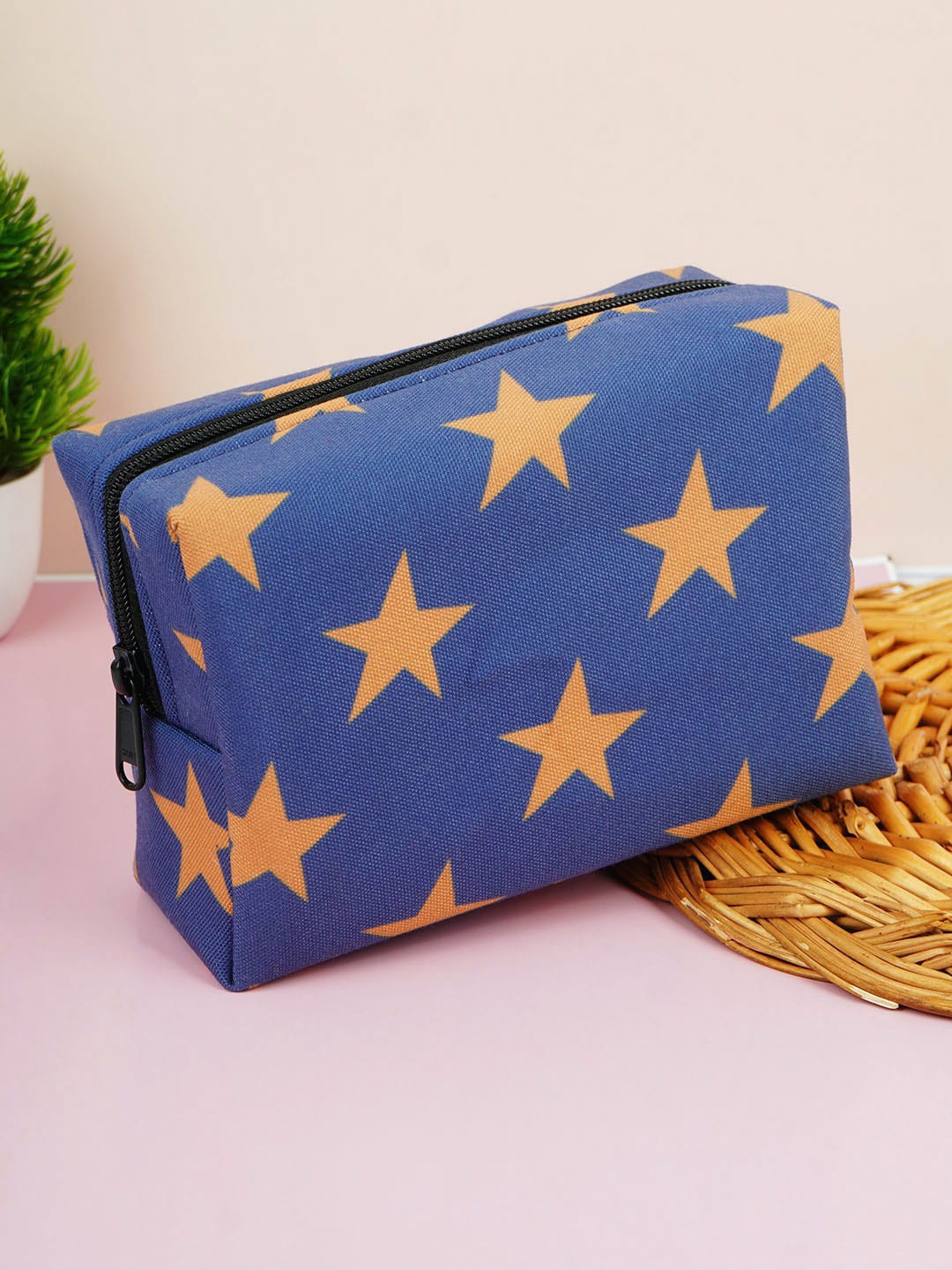 

Crazy Corner Printed Travel Makeup Pouch, Blue
