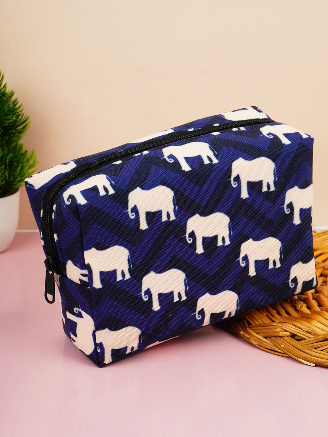 

Crazy Corner Printed Canvas Makeup Pouch, Blue