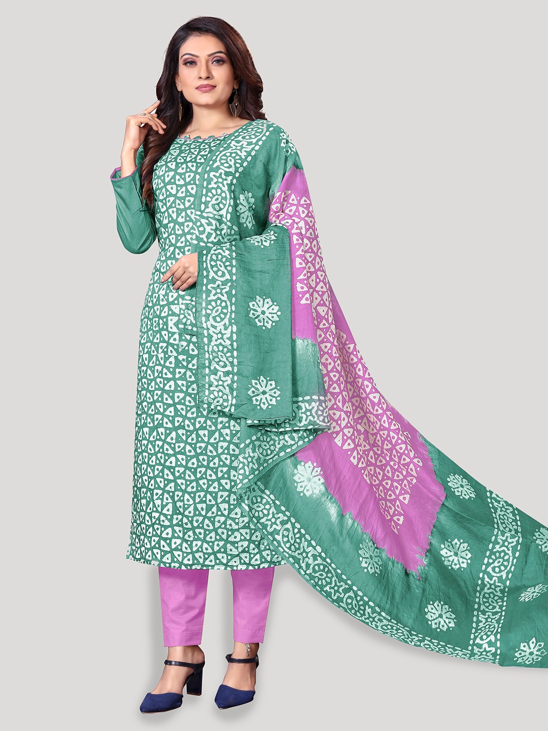

Fashion FRICKS Floral Printed Pure Cotton Unstitched Dress Material, Green