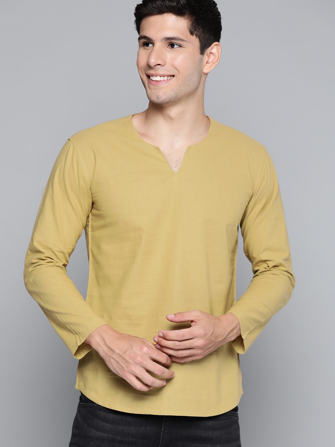 

MALHAAR Notched Neck Long Sleeves Cotton Short Kurta, Beige